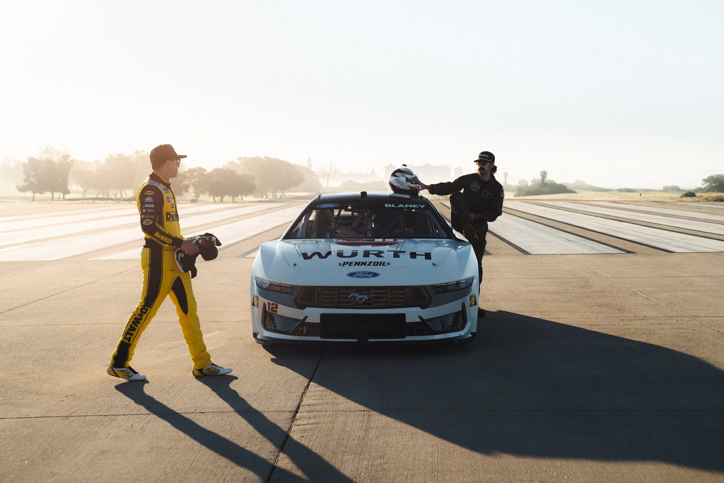 NASCAR Race the Base_Oscar Lumley-407074.JPG