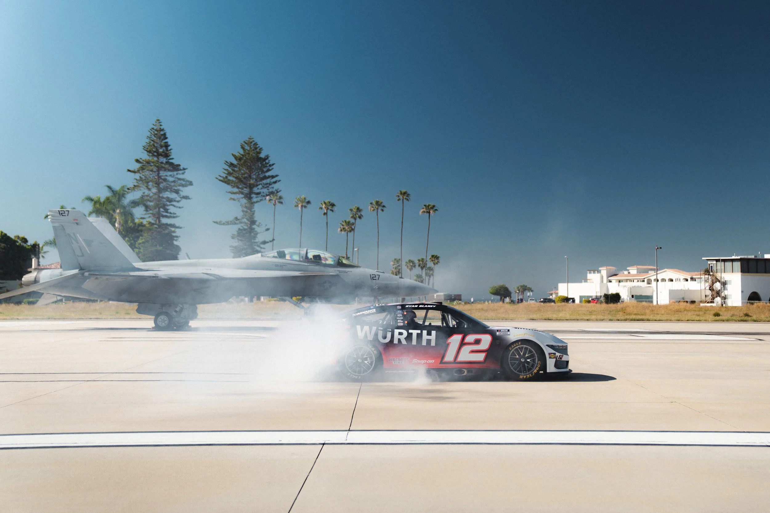 NASCAR Race the Base_Oscar Lumley-407519.JPG