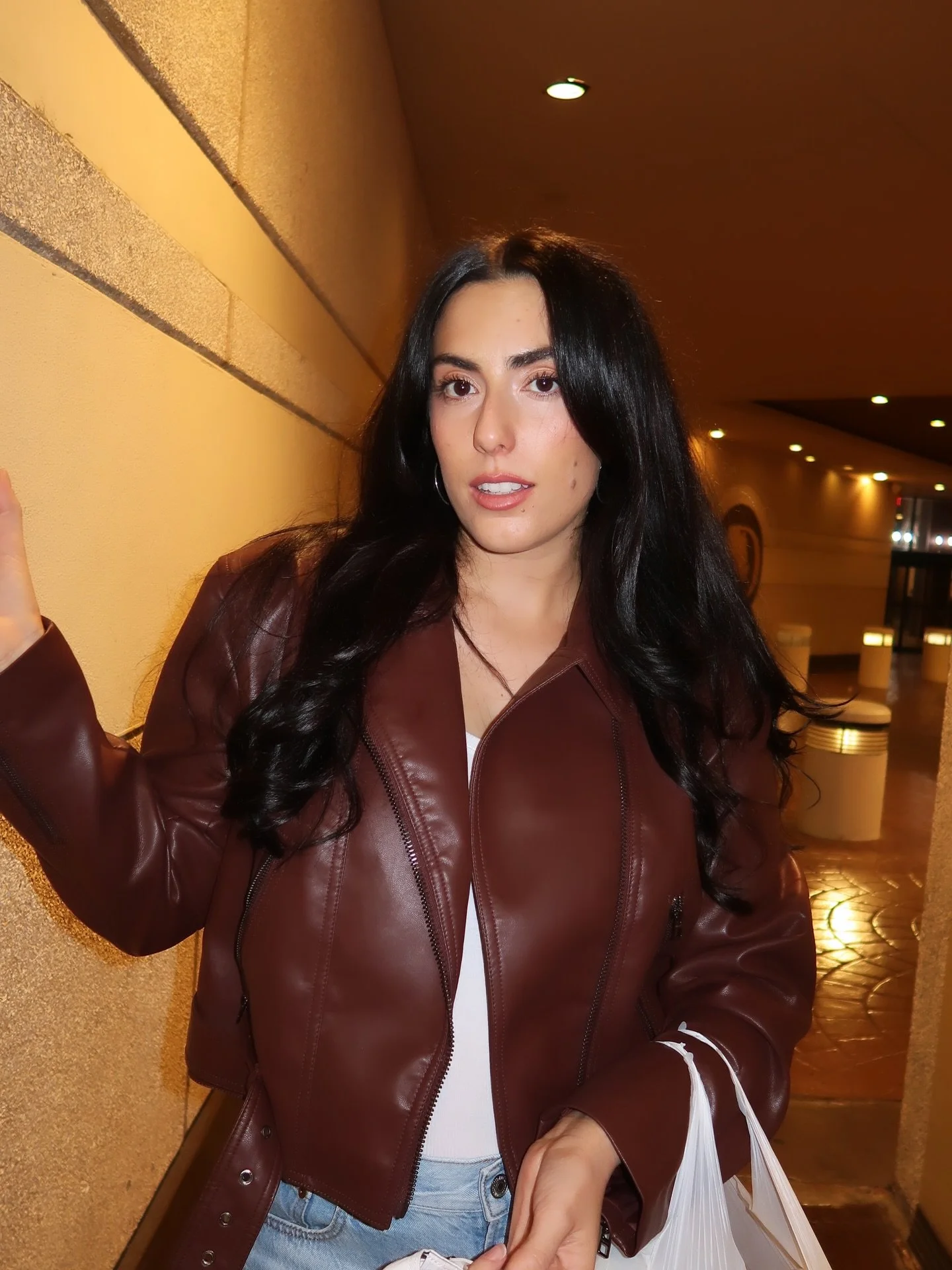 Catch me and my cugina tn at Kia Center 

#singer #nationalanthem #orlandomagic