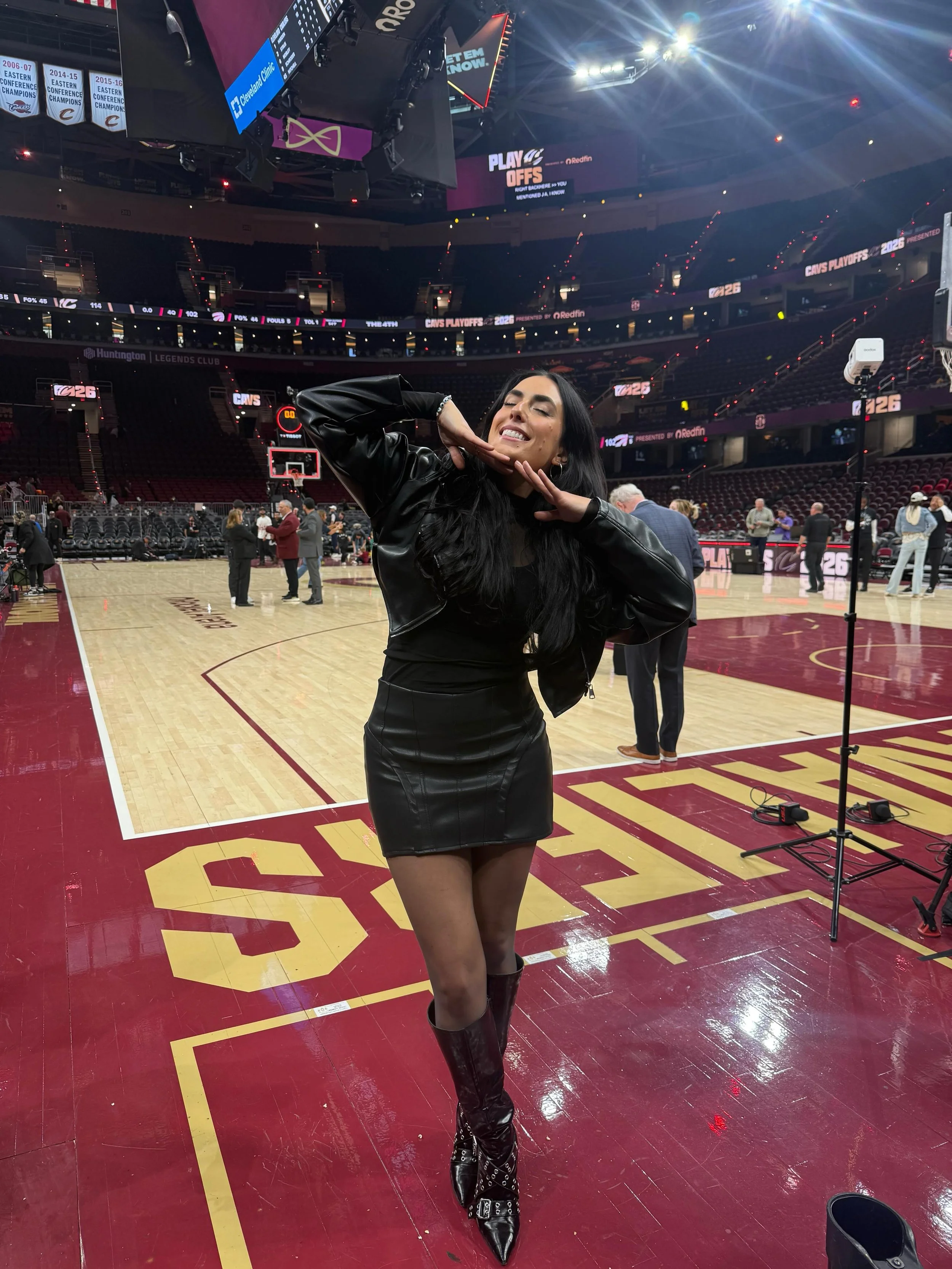 If Sharpay and Troy had a daughter 

#singer #nationalanthem #nbaplayoffs #cavs #raptors