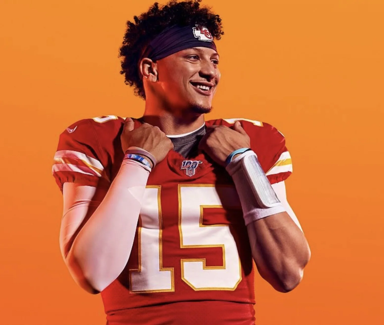 PATRICK MAHOMES: MADDEN 20 COVER ATHLETE
