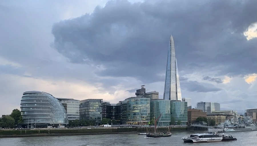 London embankment | Jan Clarke