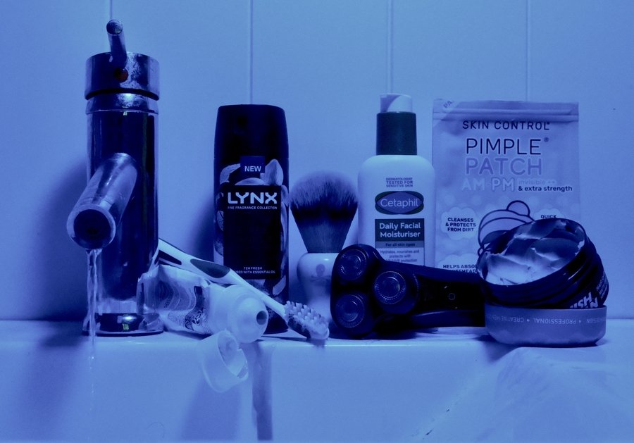 Sink life of the 18 year old male | Deb Mackintosh