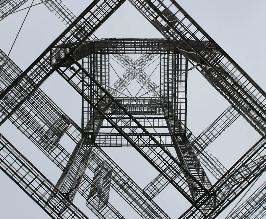 Structure | Mary-Ann Moore