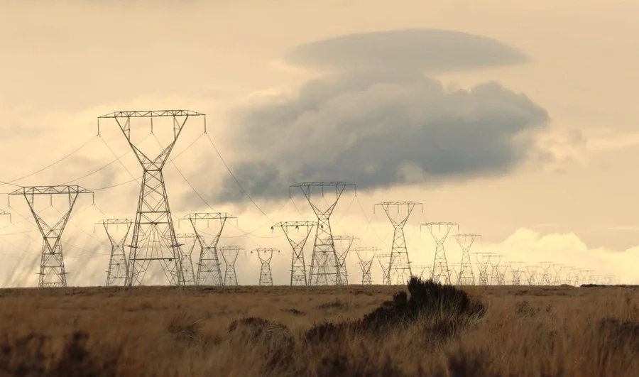 March of the pylons | Mary-Ann Moore