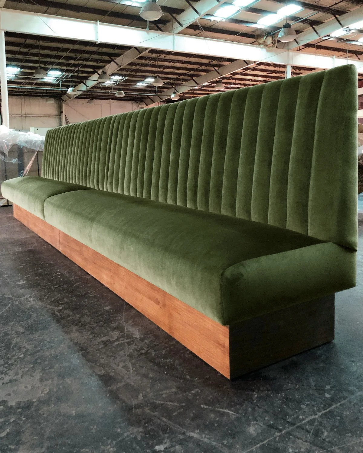 Corn Upholstery -Top 10 Banquette Designs | Corn Upholstery Built-In