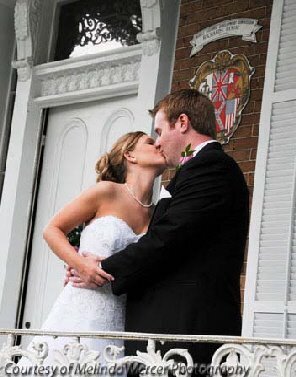 bride and groom kissing.jpg