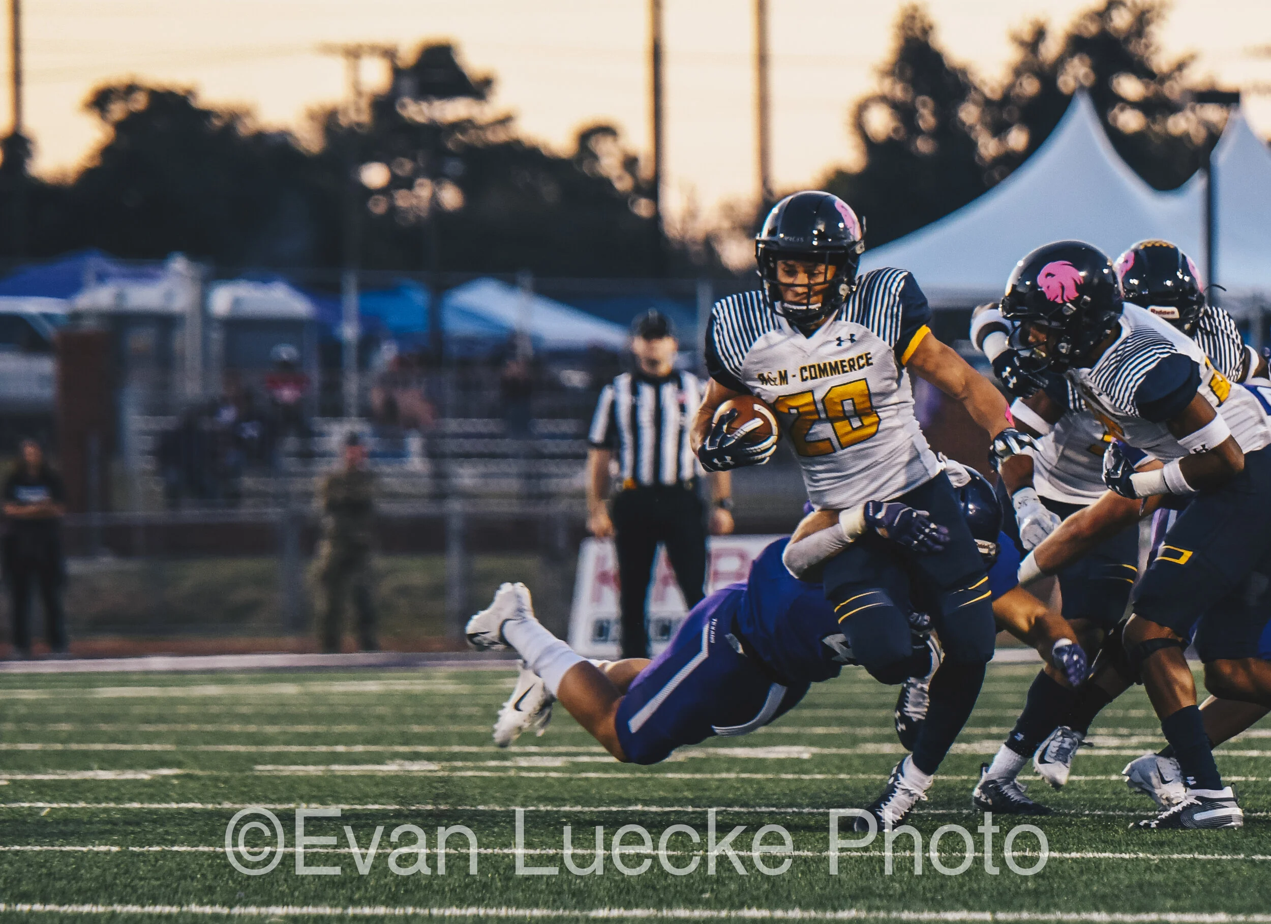 football 21090.jpg