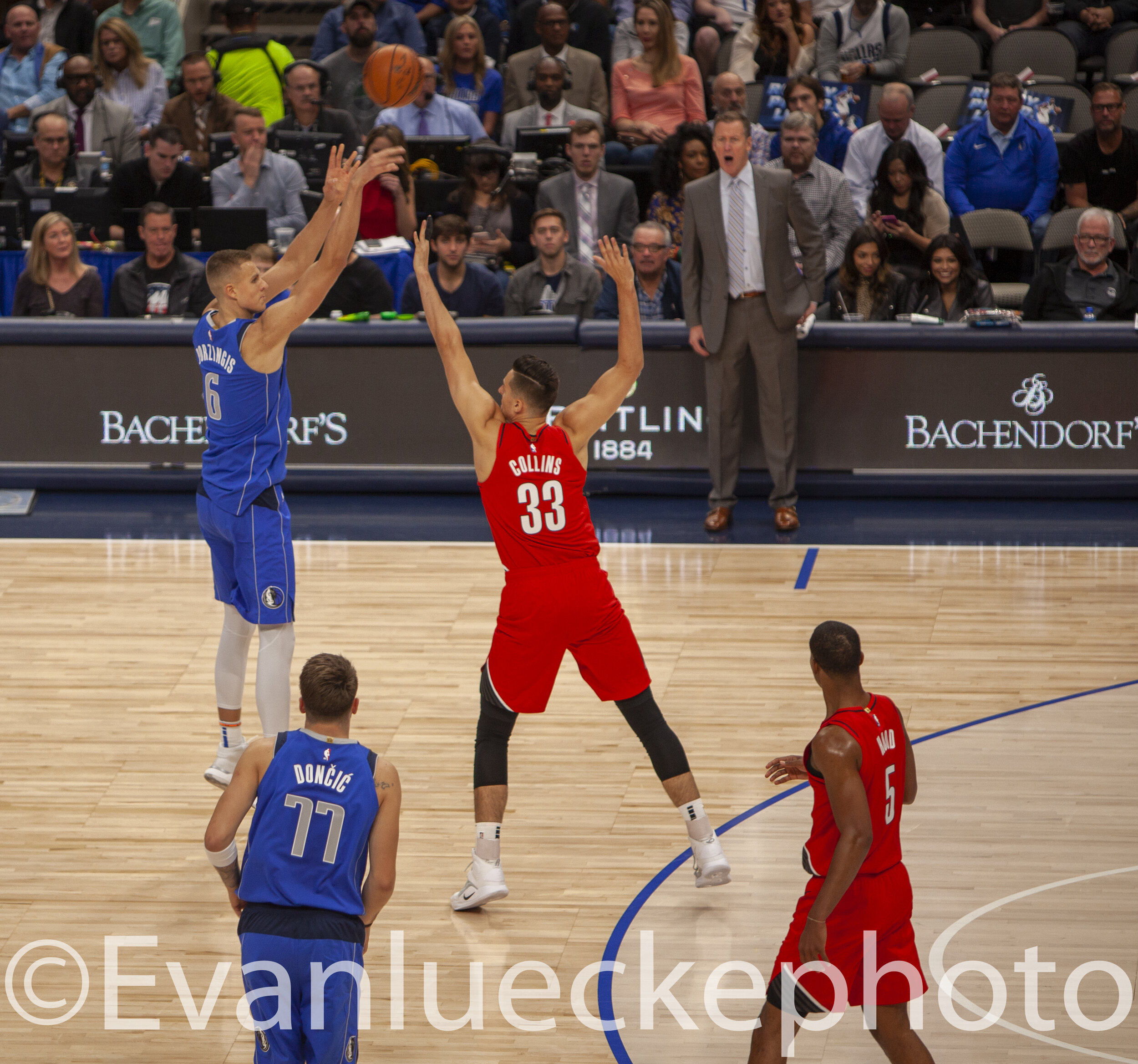 basketball 39975.jpg