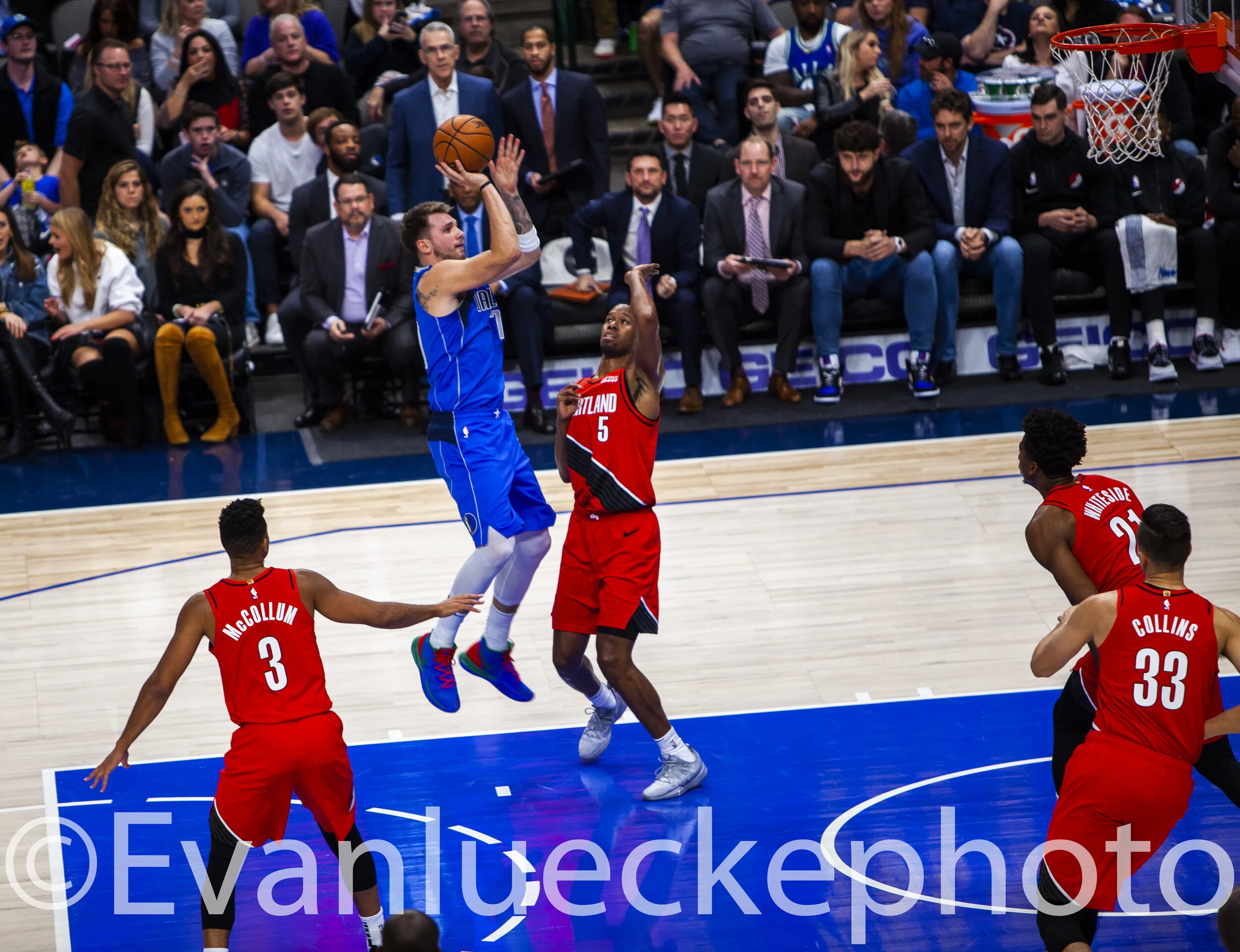 basketball 40018.jpg
