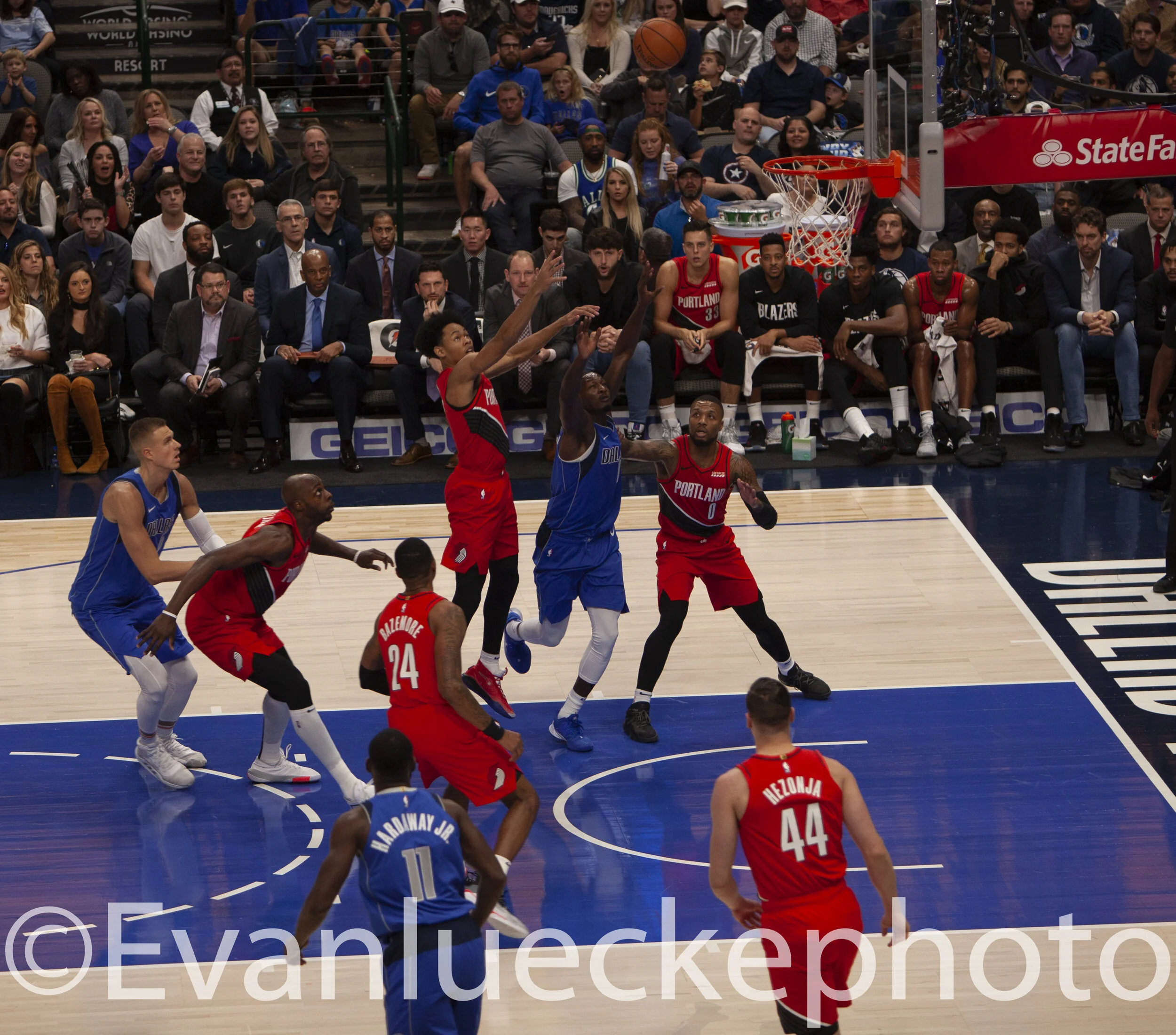 basketball 40207.jpg