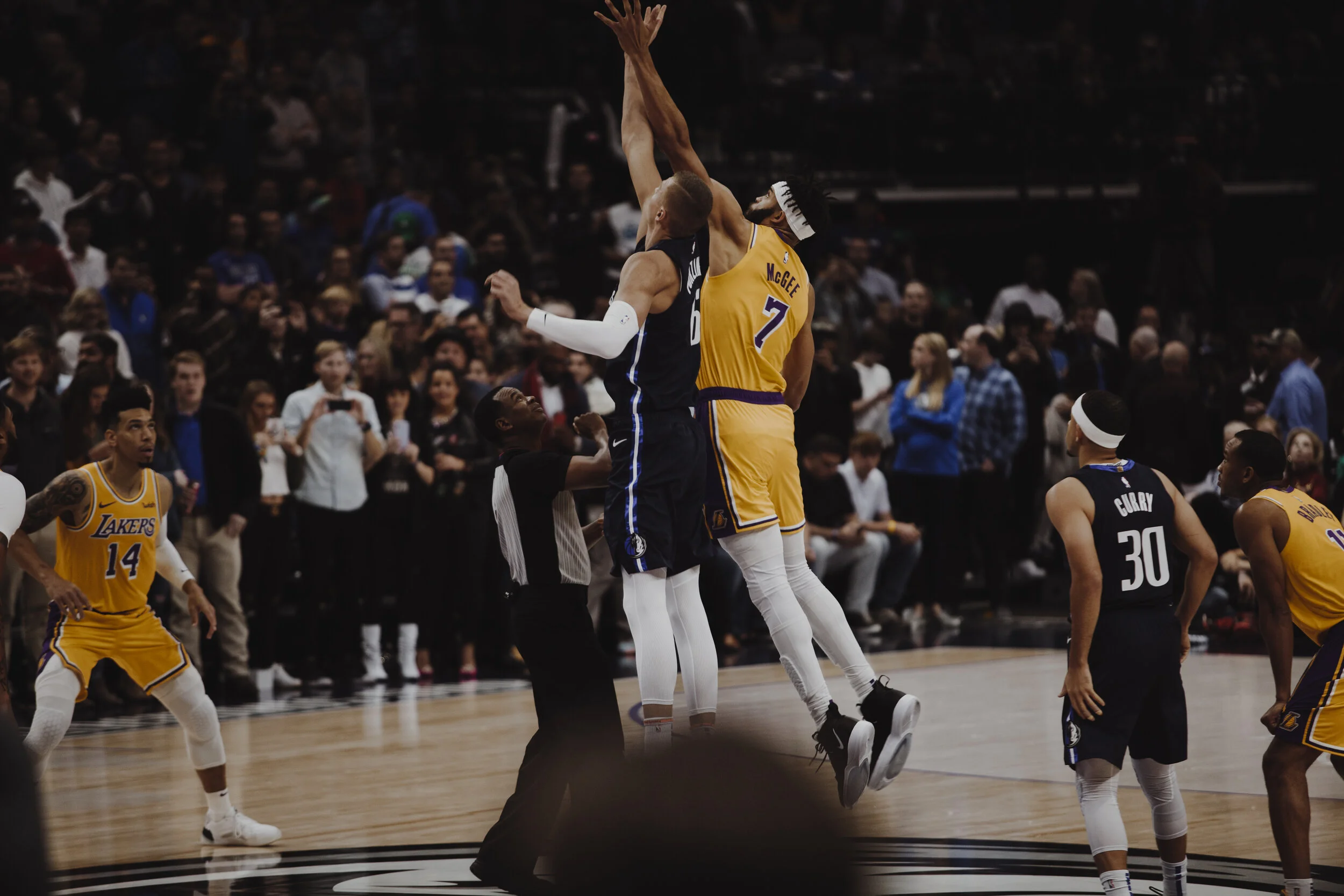 basketball 46925.jpg