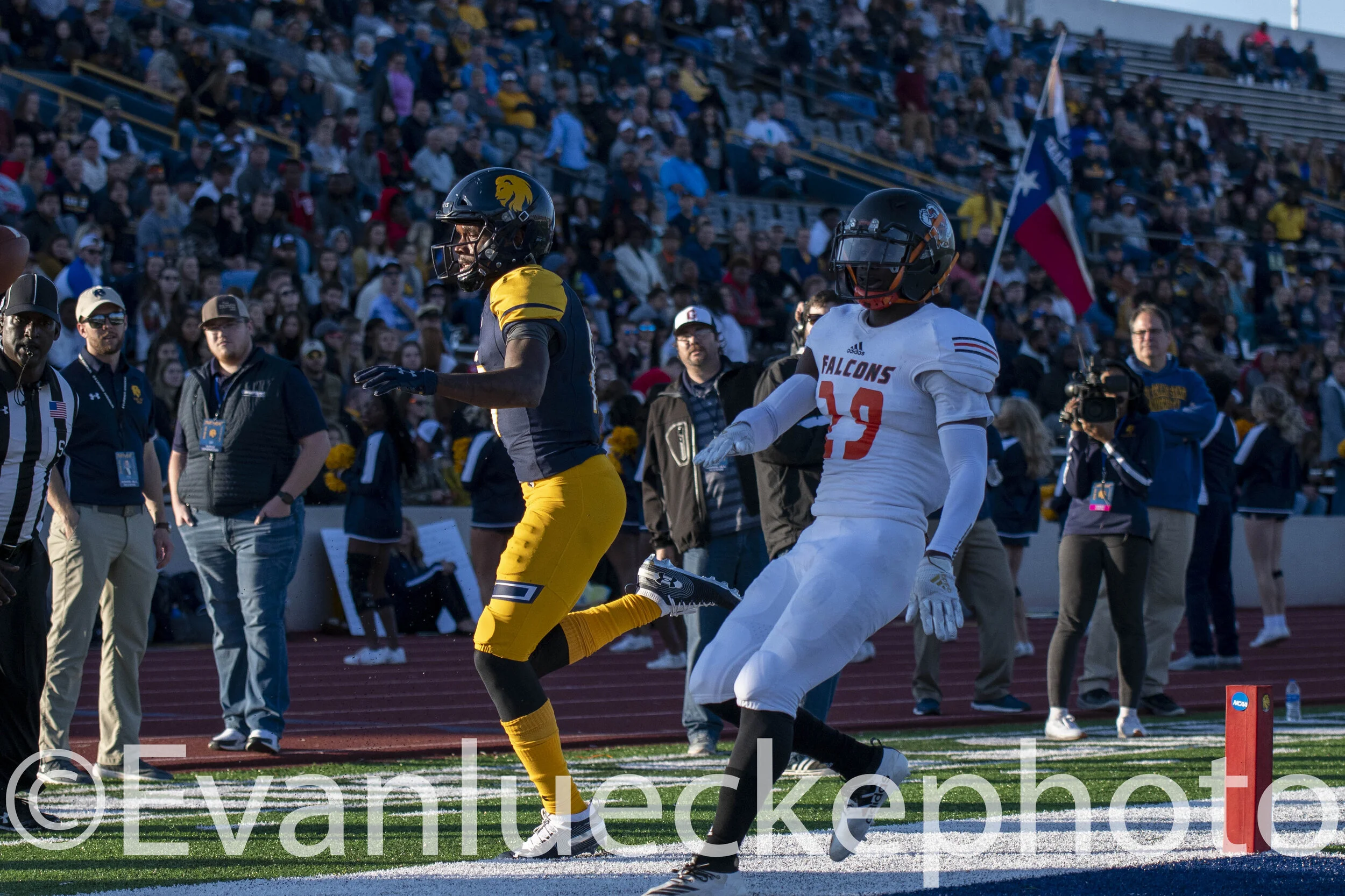 football 60657.jpg