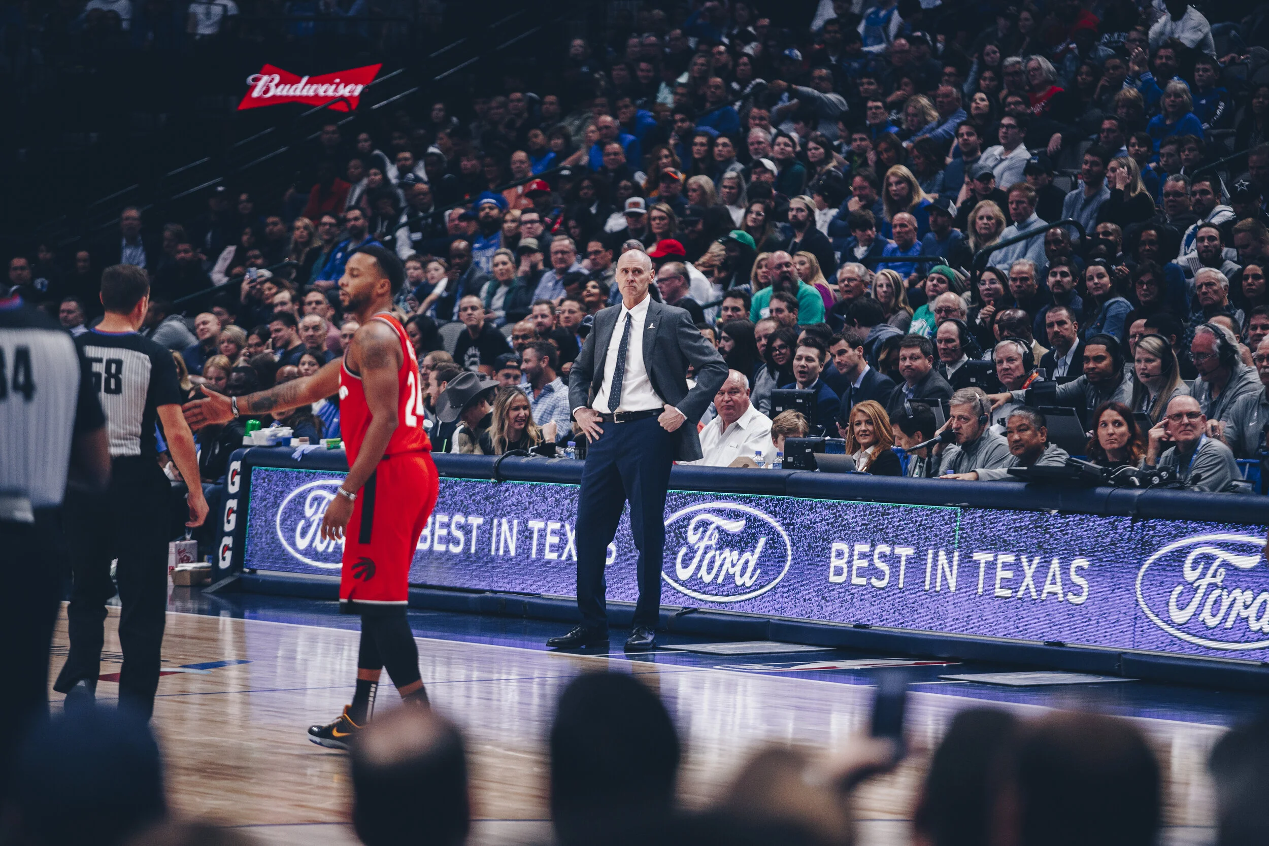 Mavs 77229.jpg