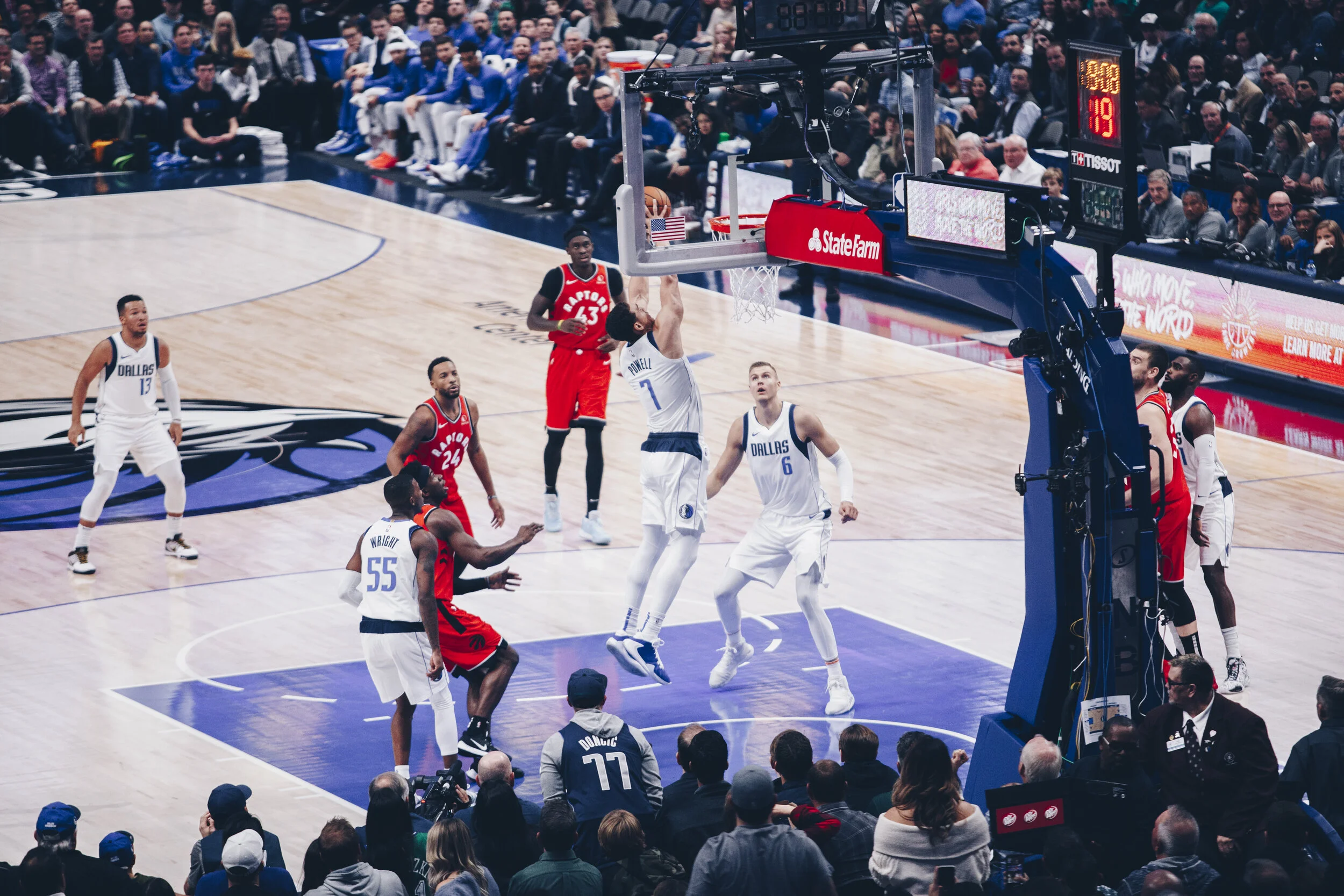 Mavs 77127.jpg