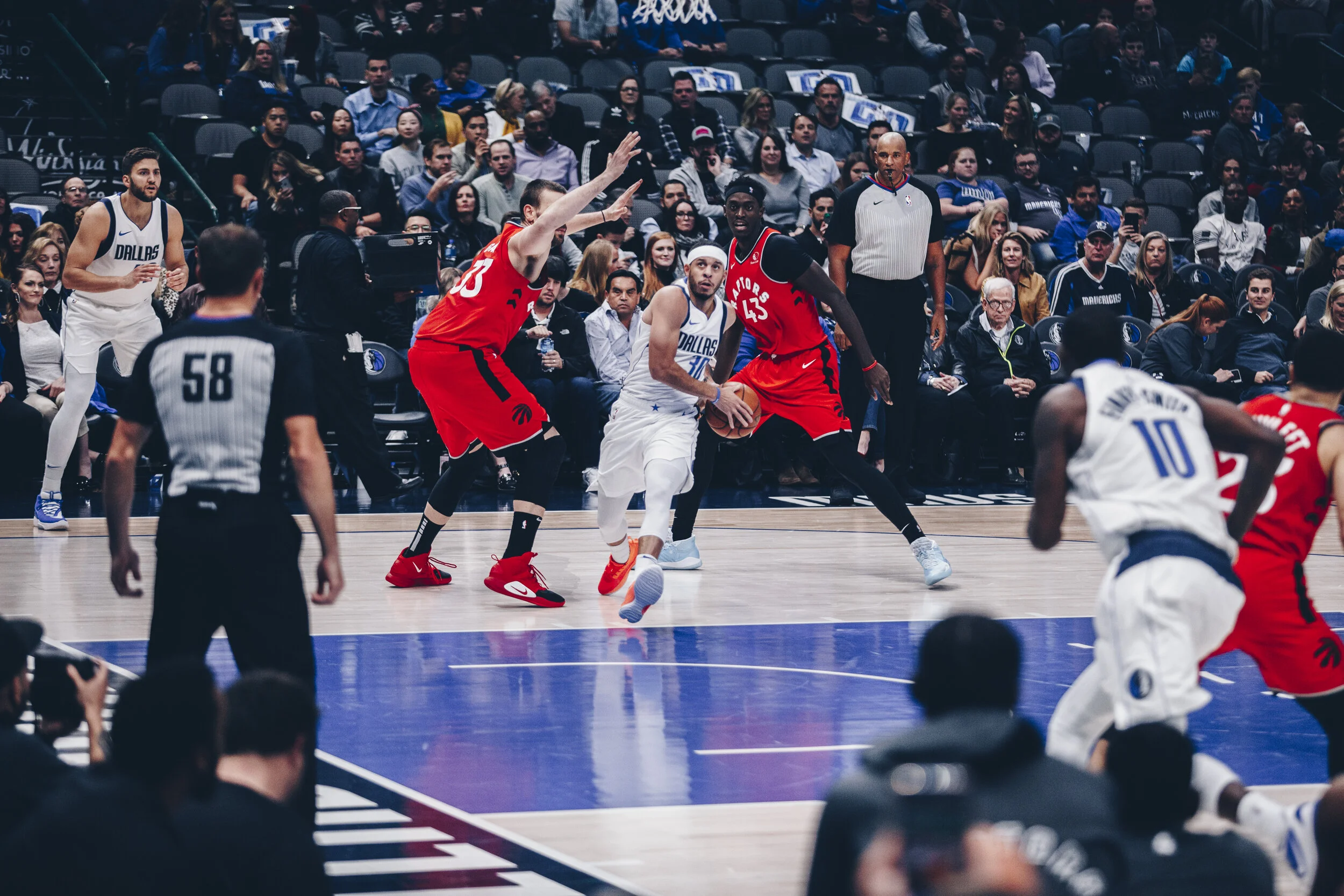 Mavs 76919.jpg