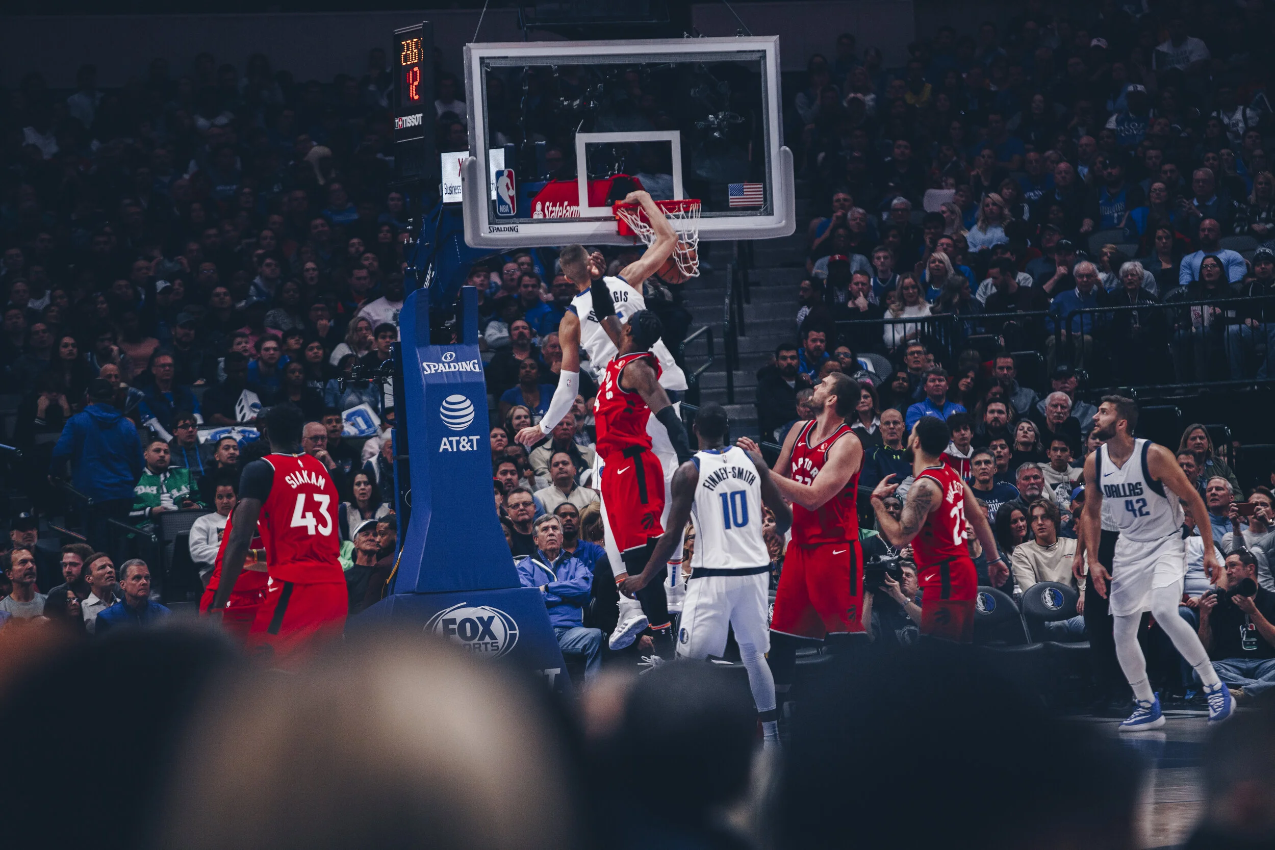 Mavs 76853.jpg
