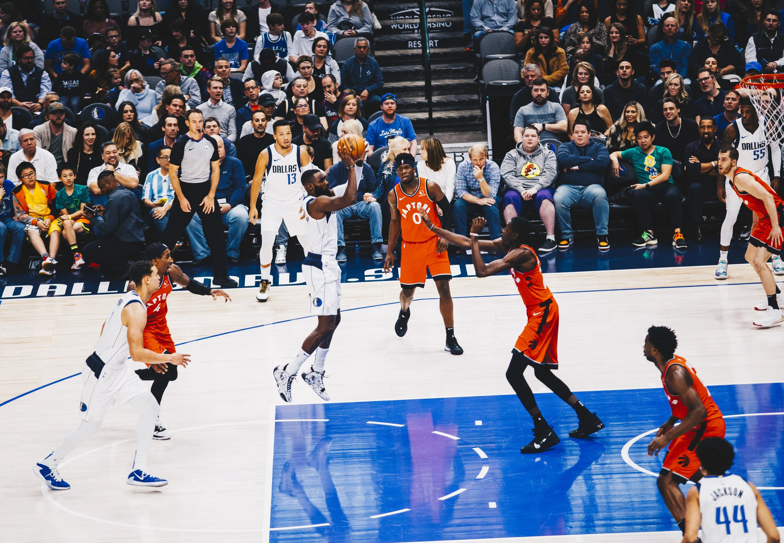 Mavs 76641.jpg