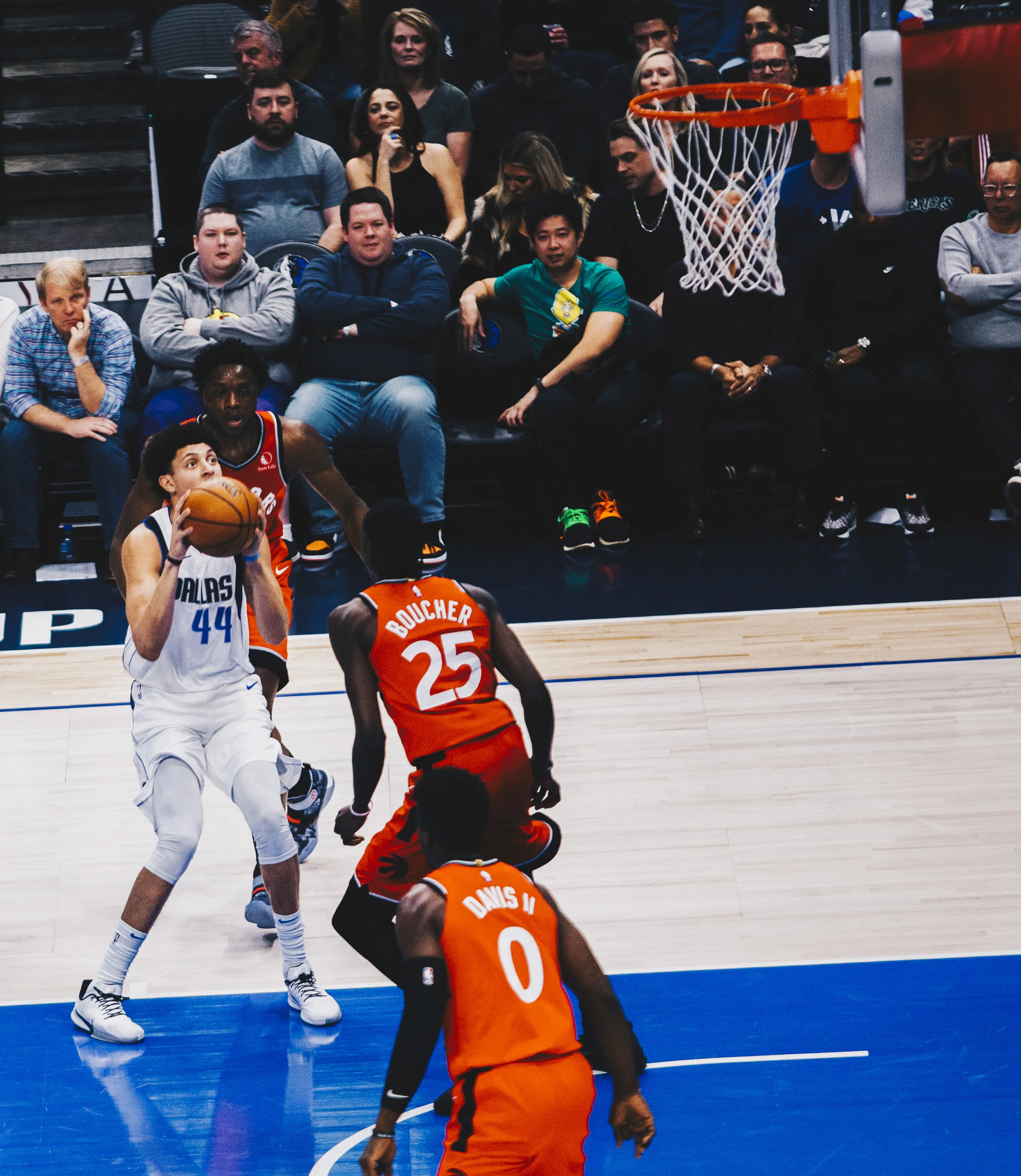 Mavs 76734.jpg