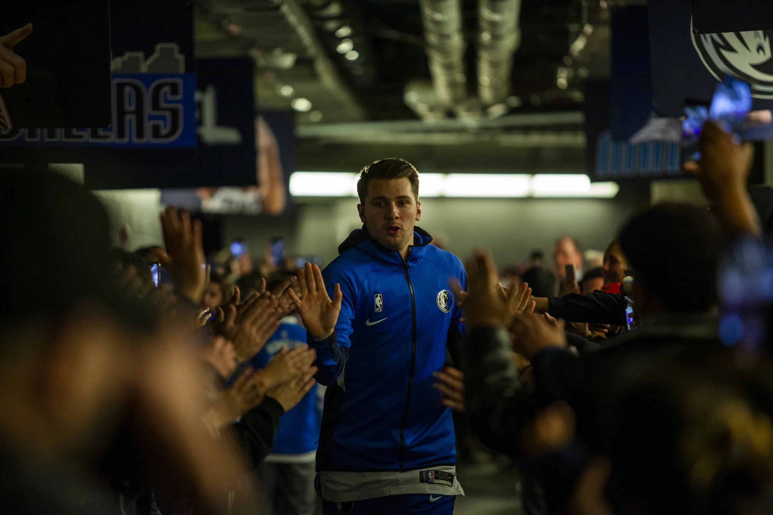 Mavs 75836.jpg