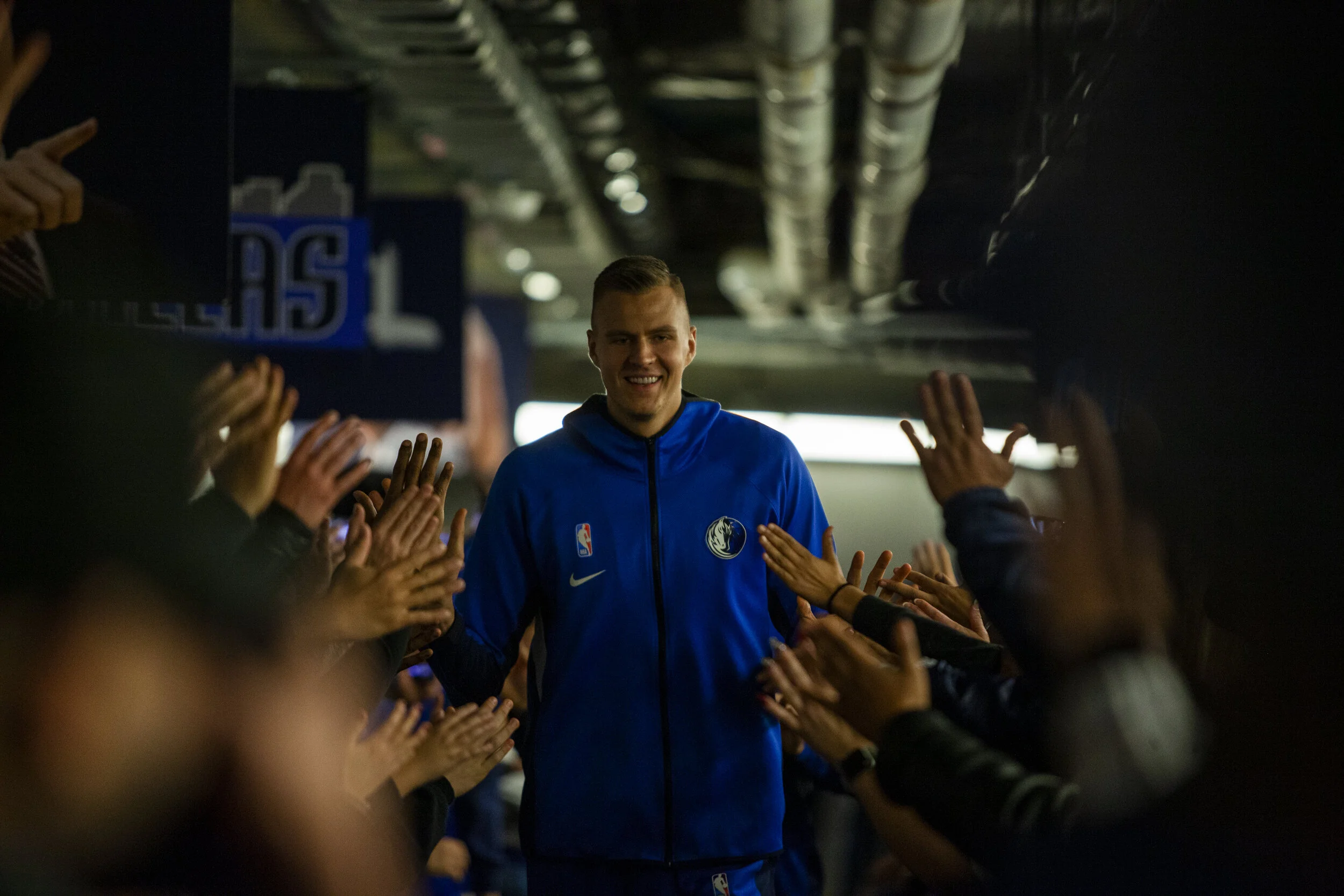 Mavs 75733.jpg