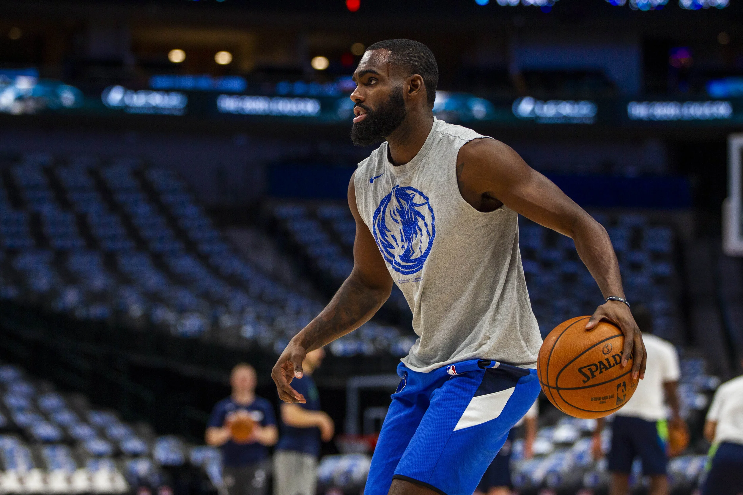 mavs 000048.jpg