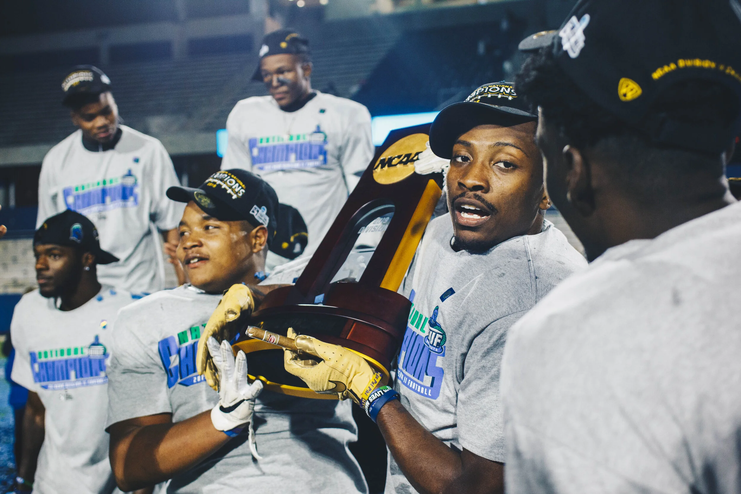 UWFvsMSU042052.jpg
