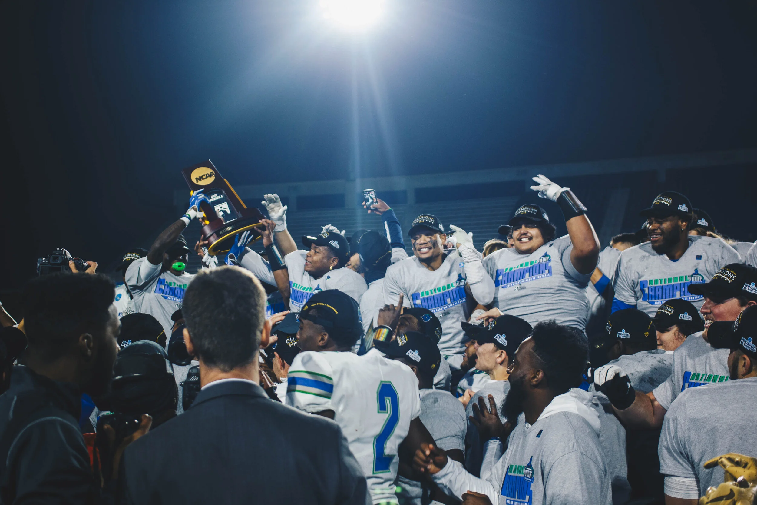 UWFvsMSU041749.jpg
