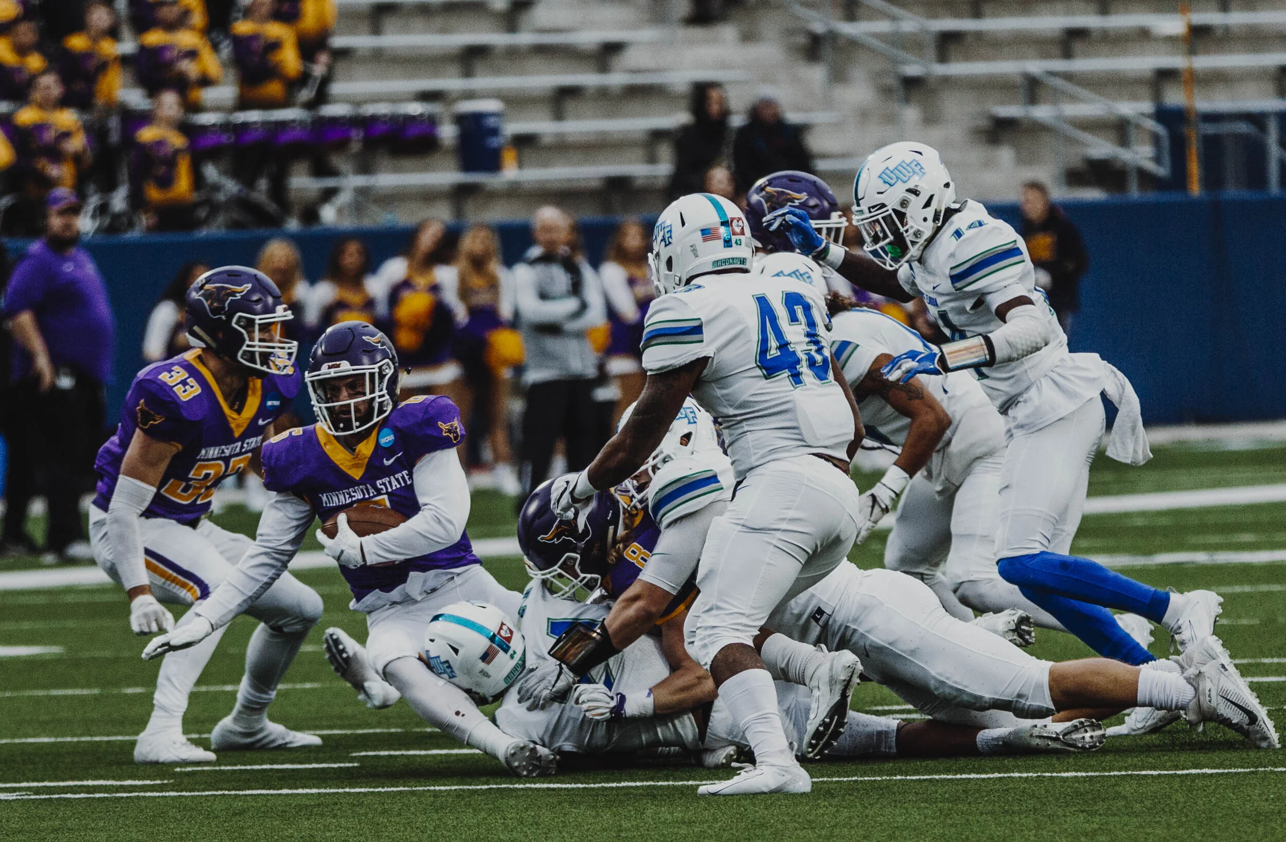 UWFvsMSU040555.jpg