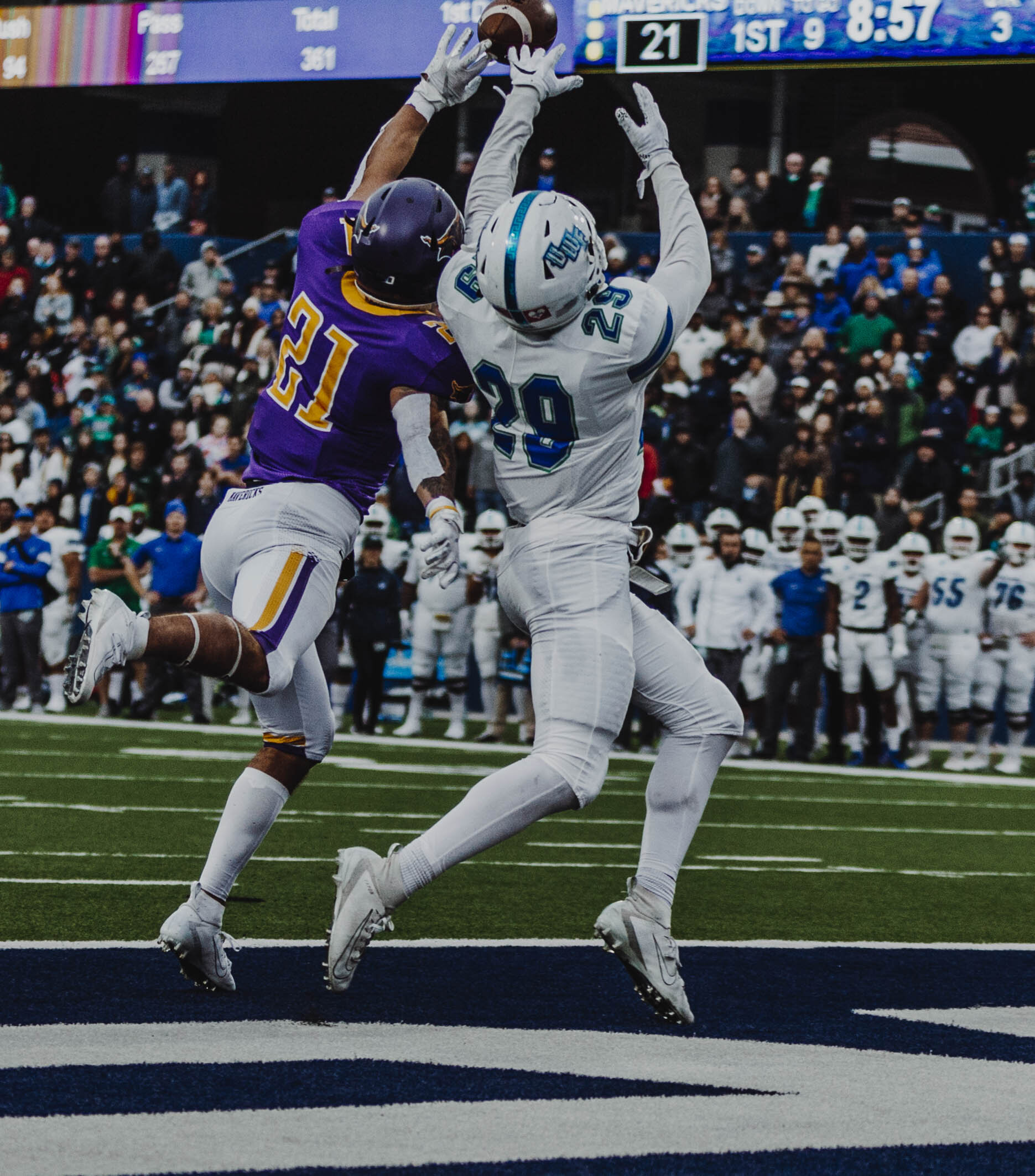 UWFvsMSU040482.jpg