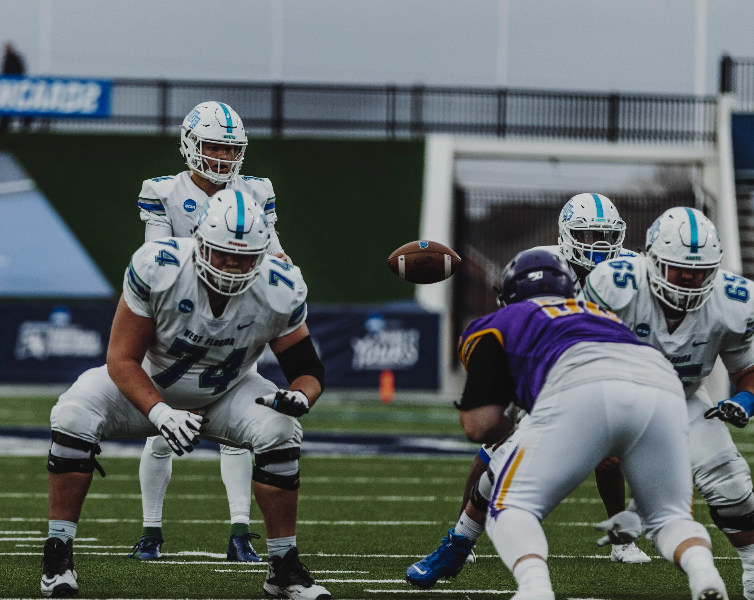 UWFvsMSU040478.jpg