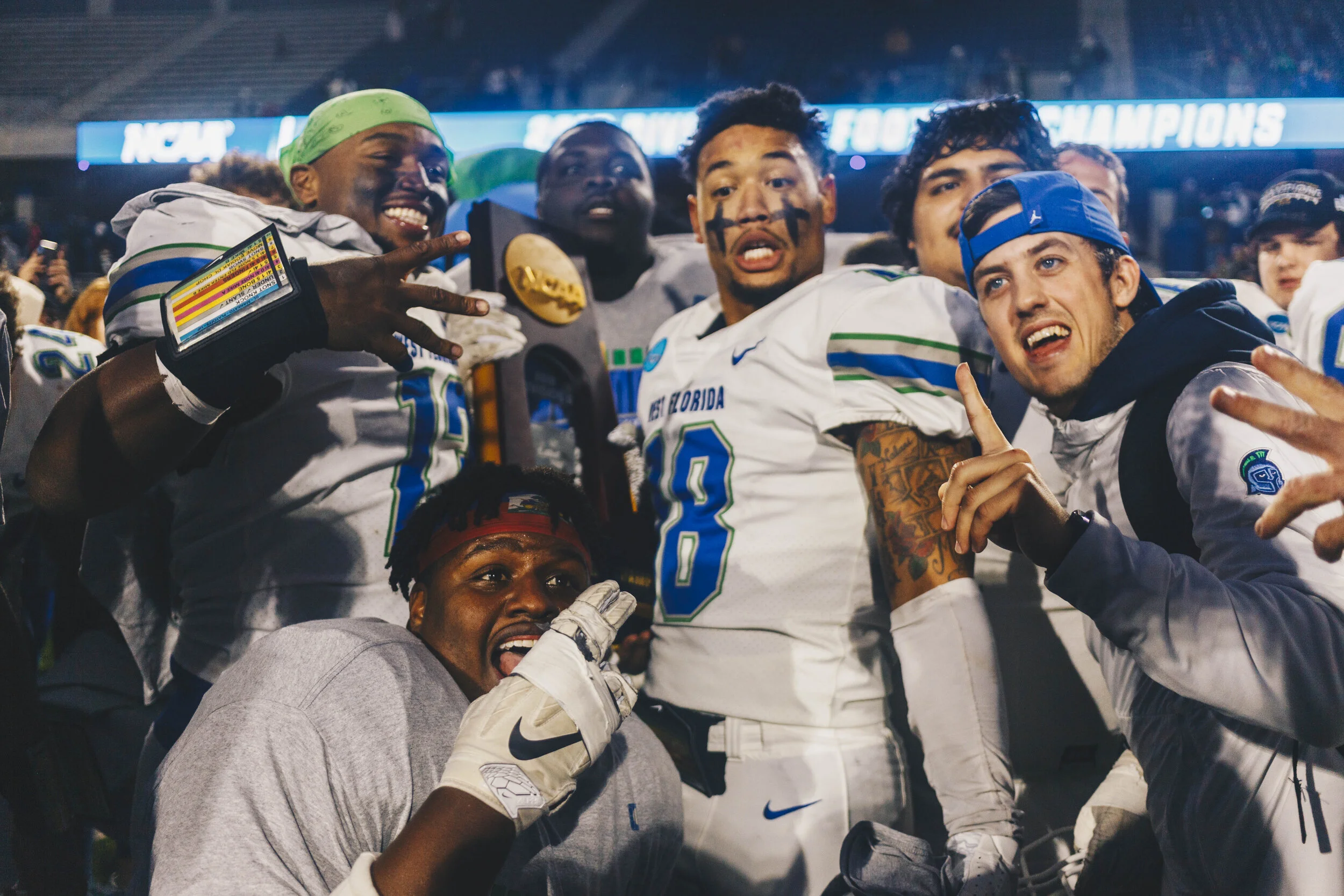 UWFvsMSU040152.jpg