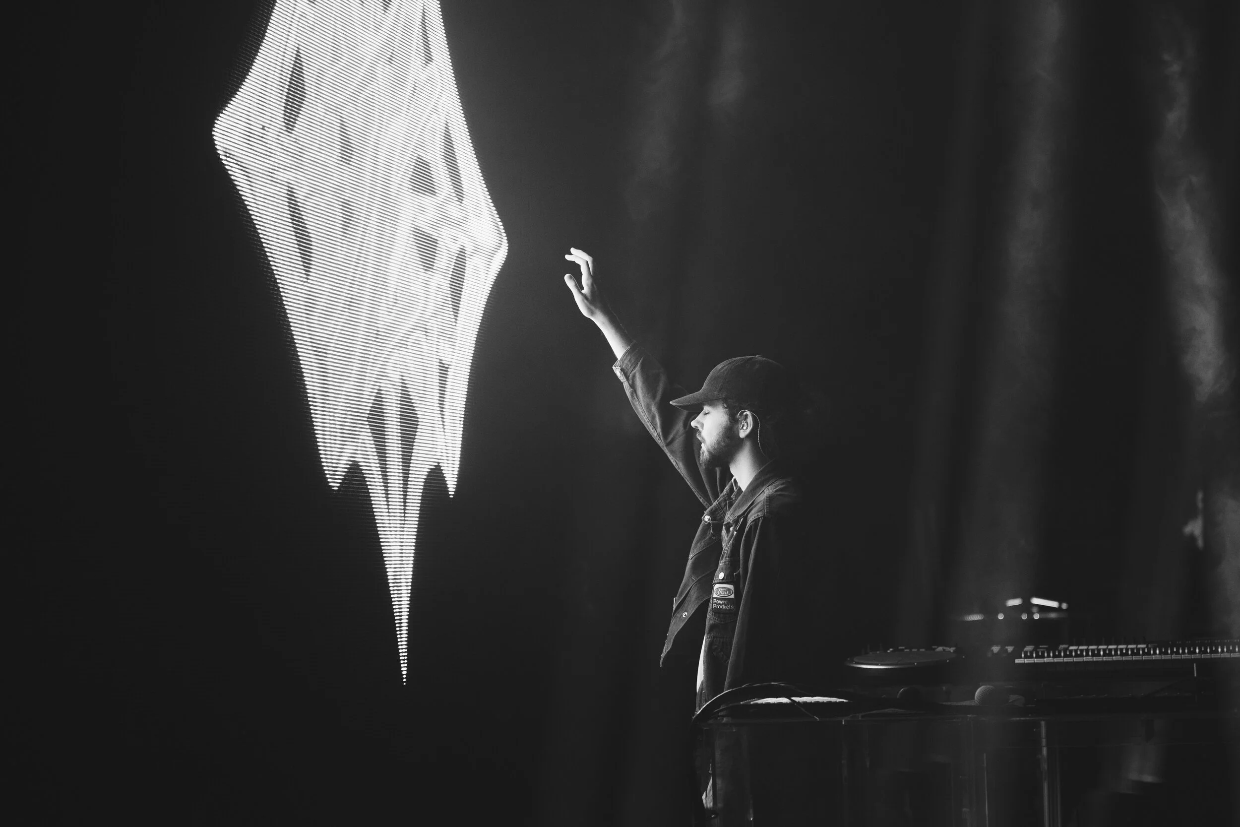 Madeon 014441.jpg