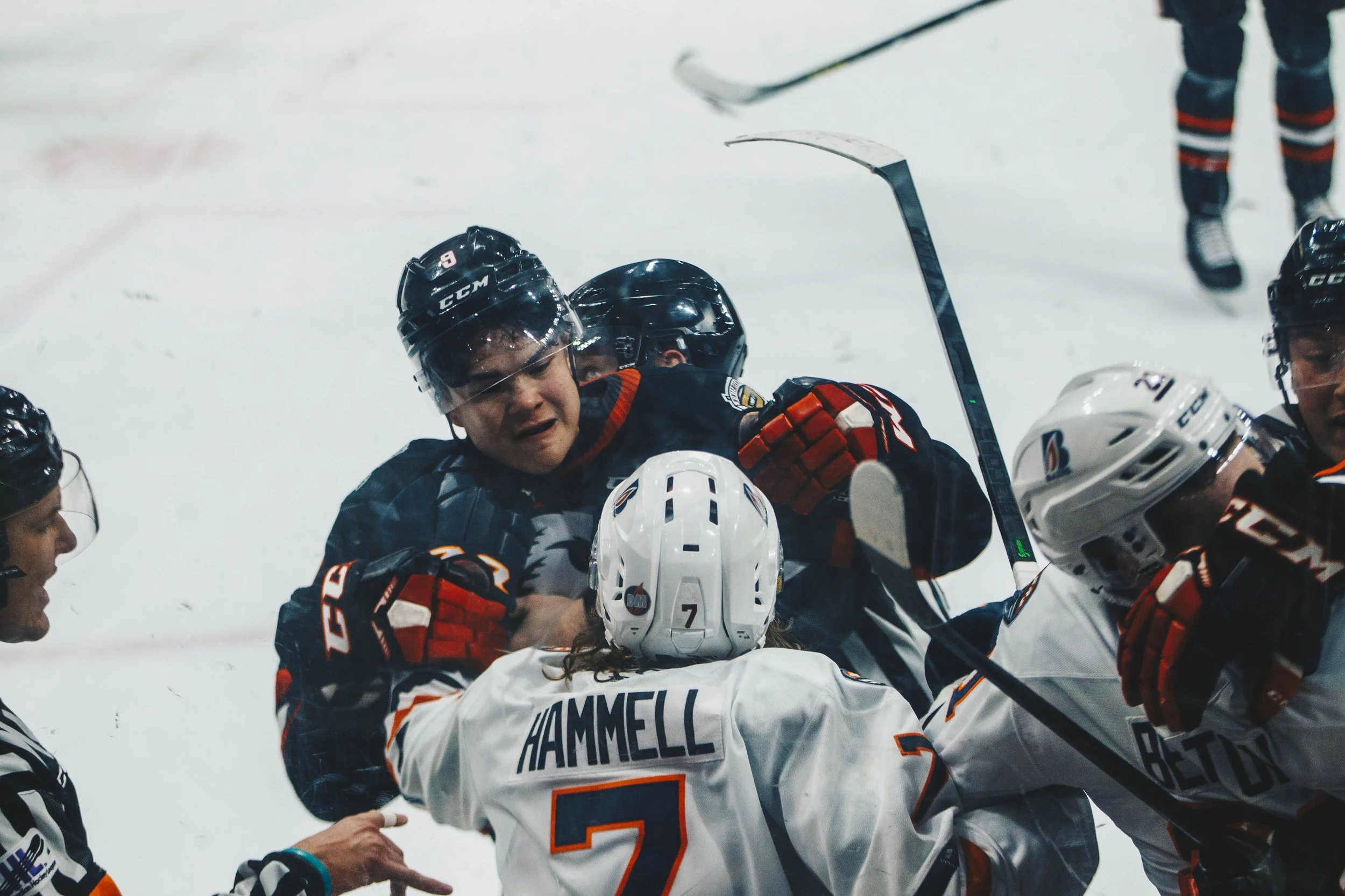 01162022_winterhawks_VS_Kamloops97459.jpg
