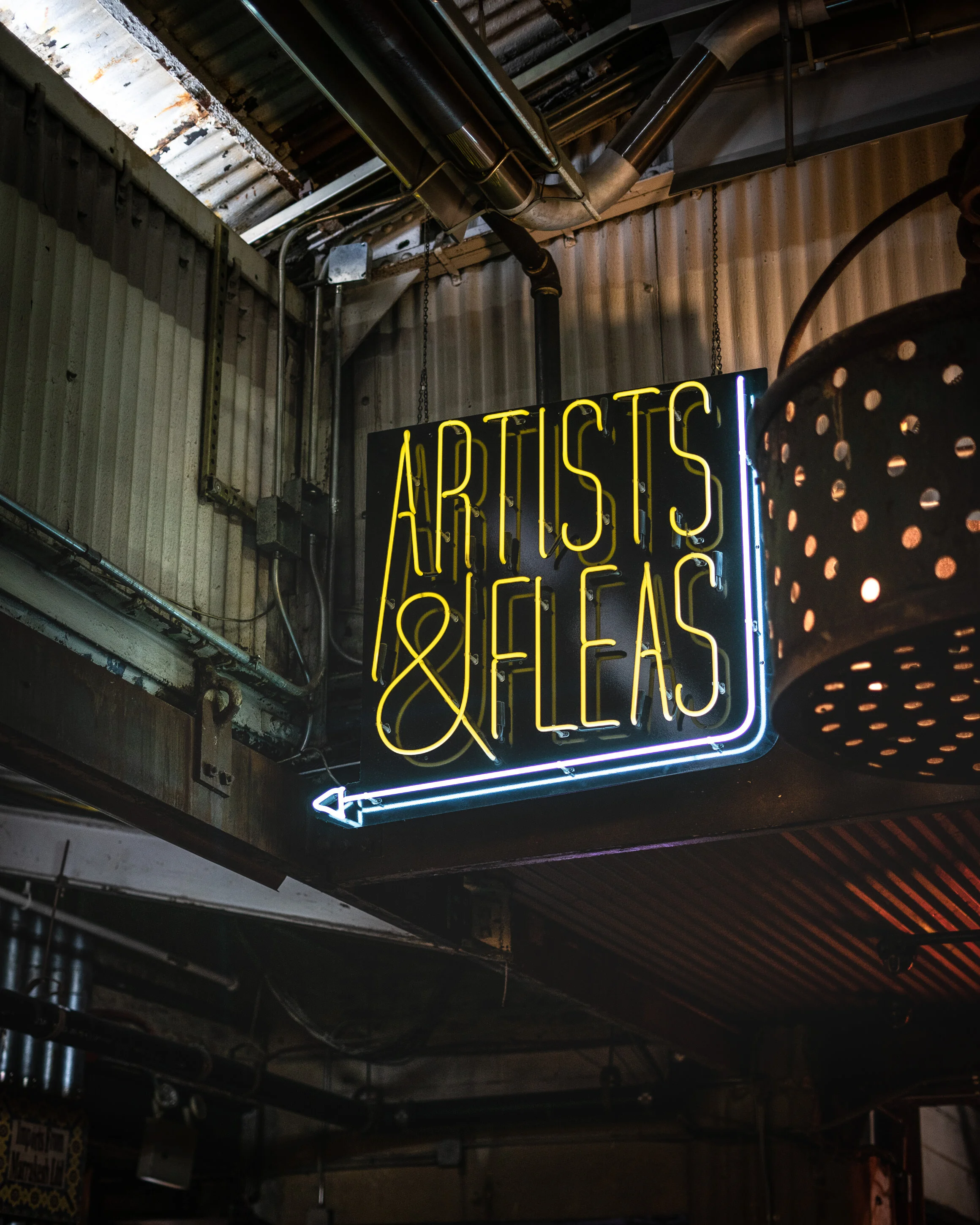 2/9 Artists &amp; Fleas Soho Pop Up &amp; Valentine's Day Card Making Station