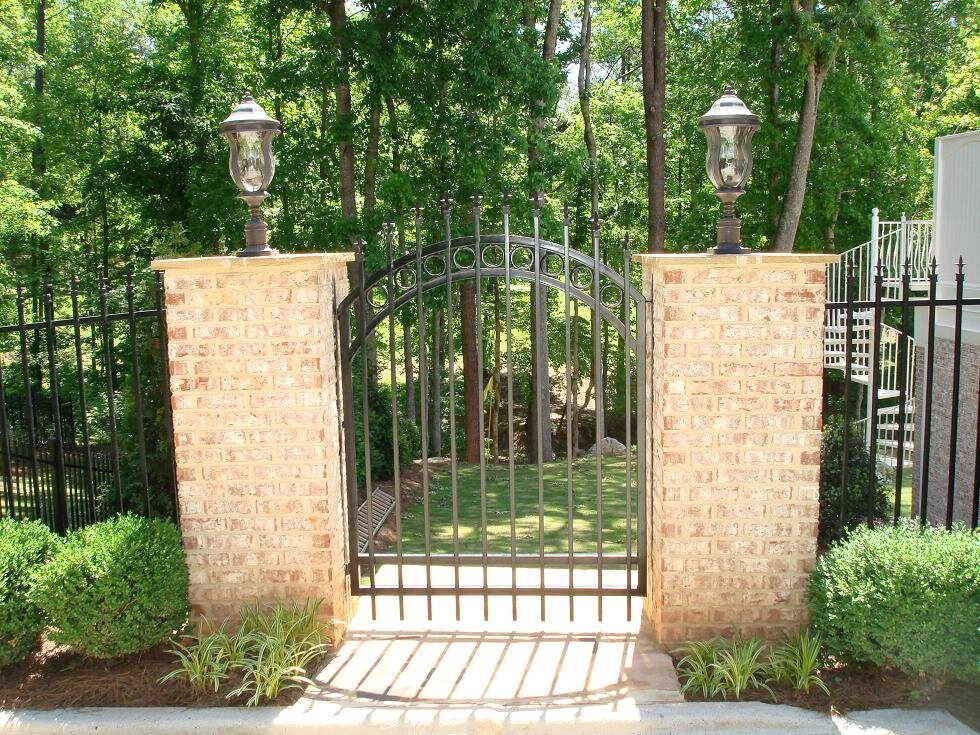 Gate with rings.JPG