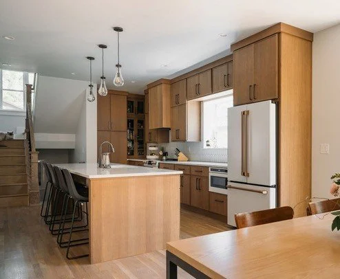 PARK HILL KITCHEN - RIFT WHITE OAK SLIM SHAKER  PIC 1 (002).copy.jpg