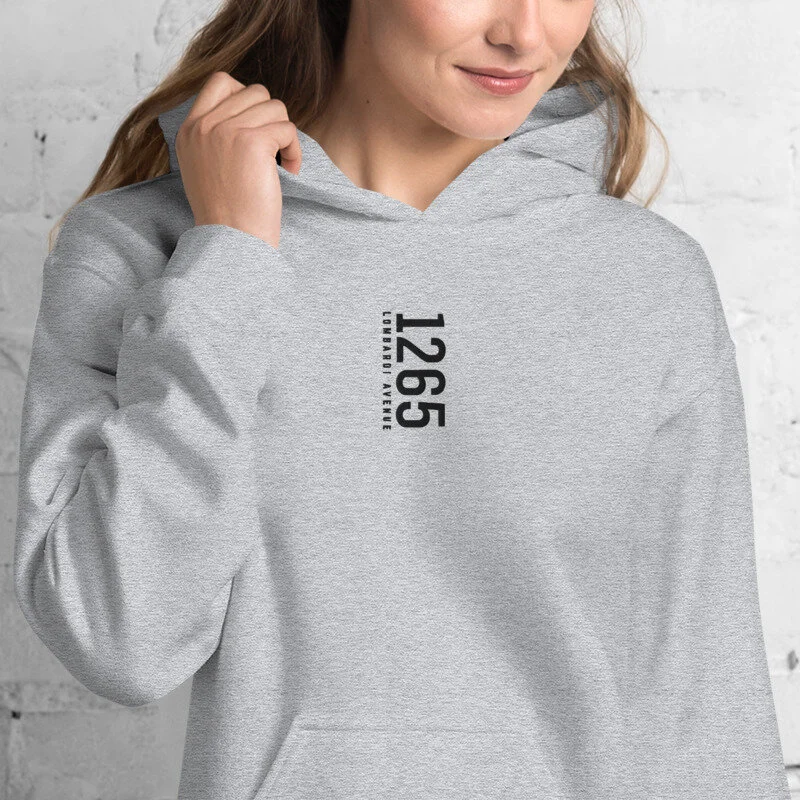 mockup_Zoomed-in_Womens-Lifestyle-2_Sport-Grey.jpg