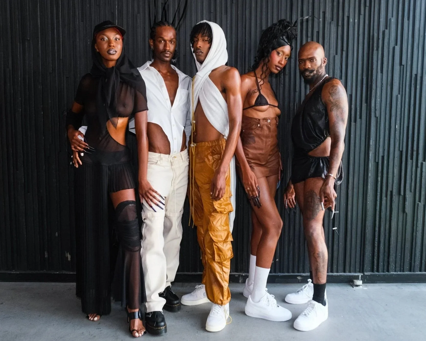 NO SESSO - Your All-Inclusive Fashion Community
