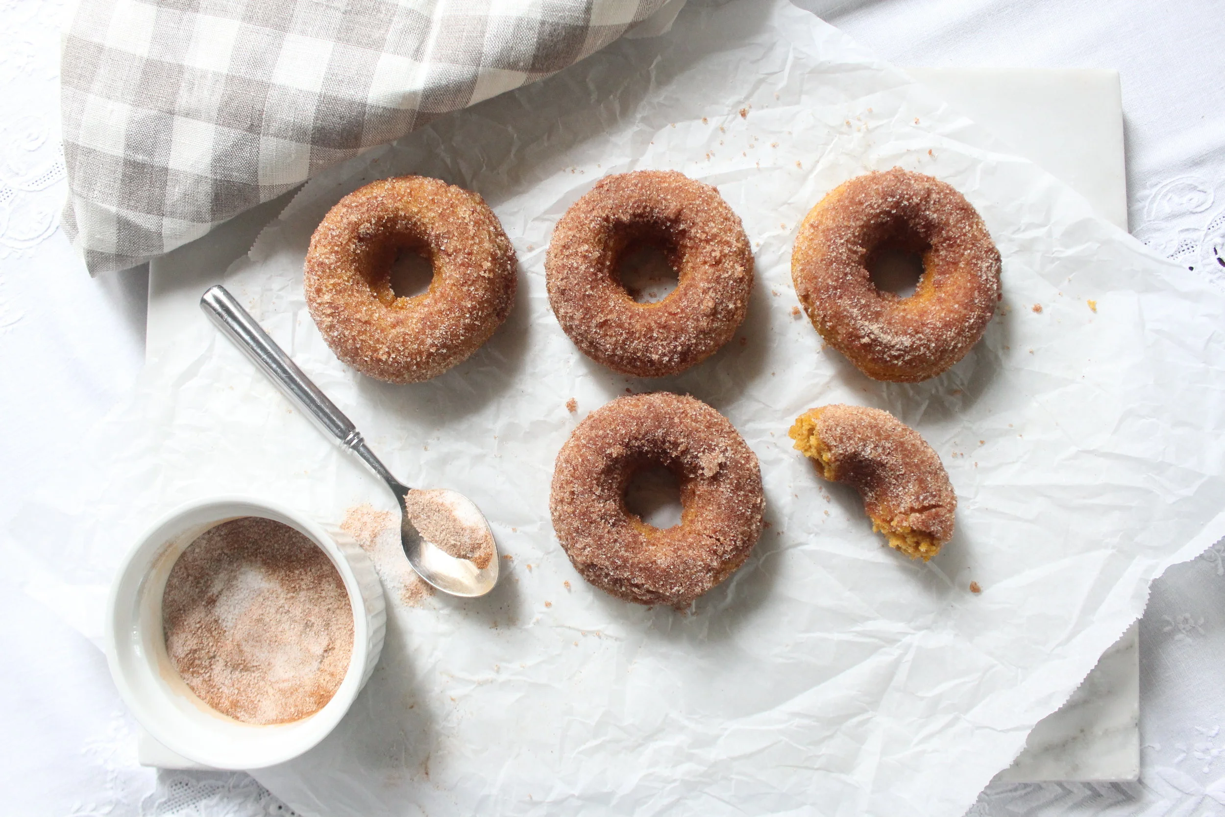 Baked Pumpkin Spice Donuts