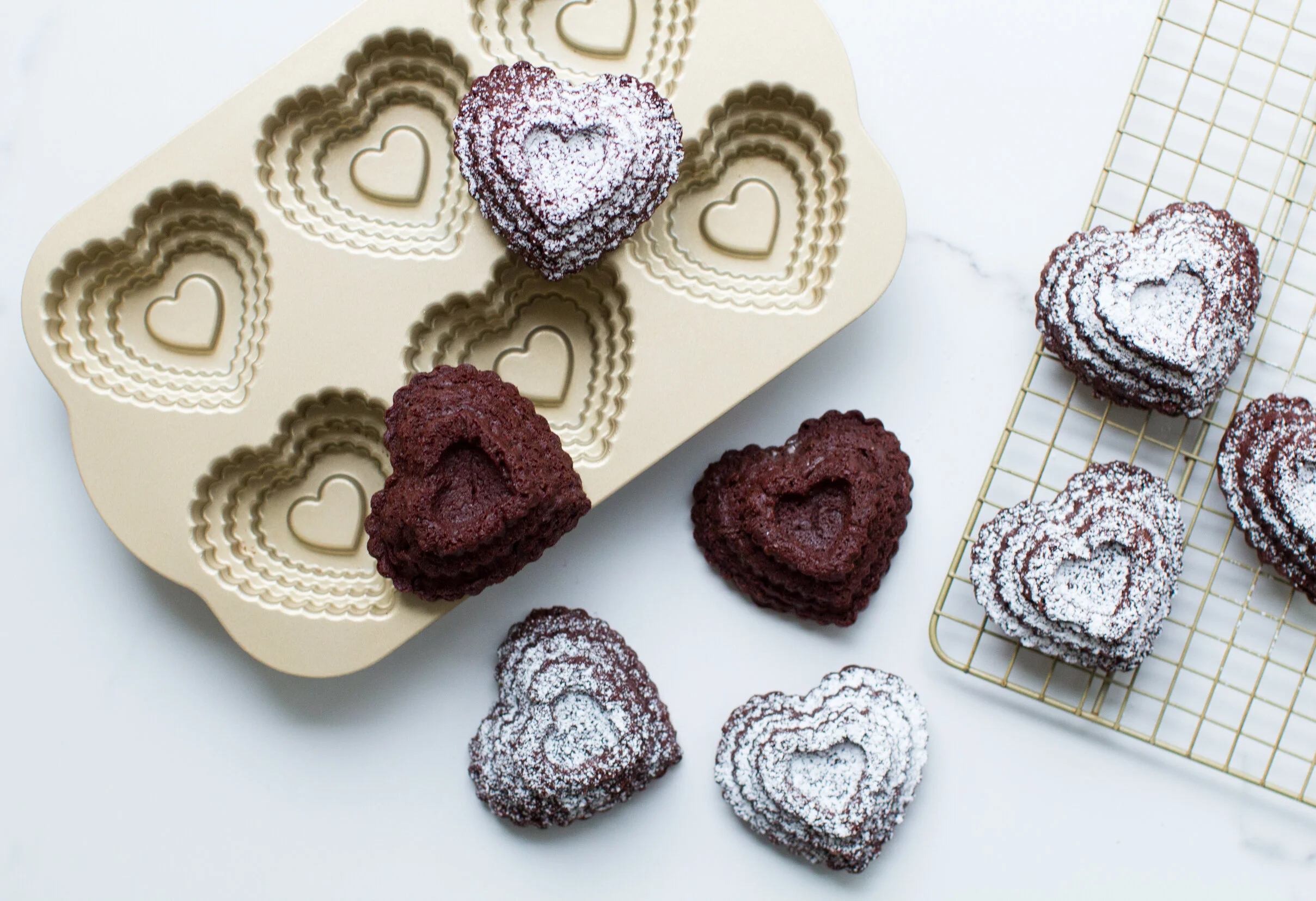 Mini Brownie Heart Cakes