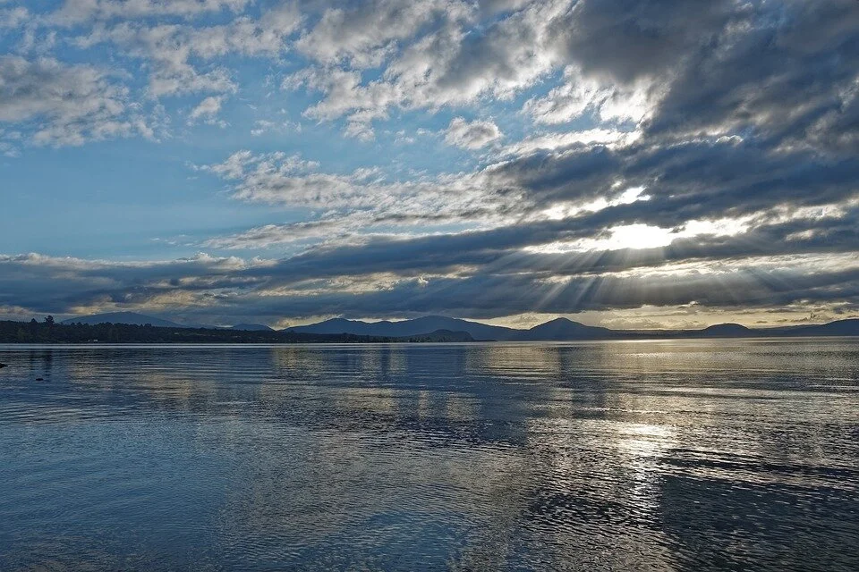 Lake Taupo NZ.jpg