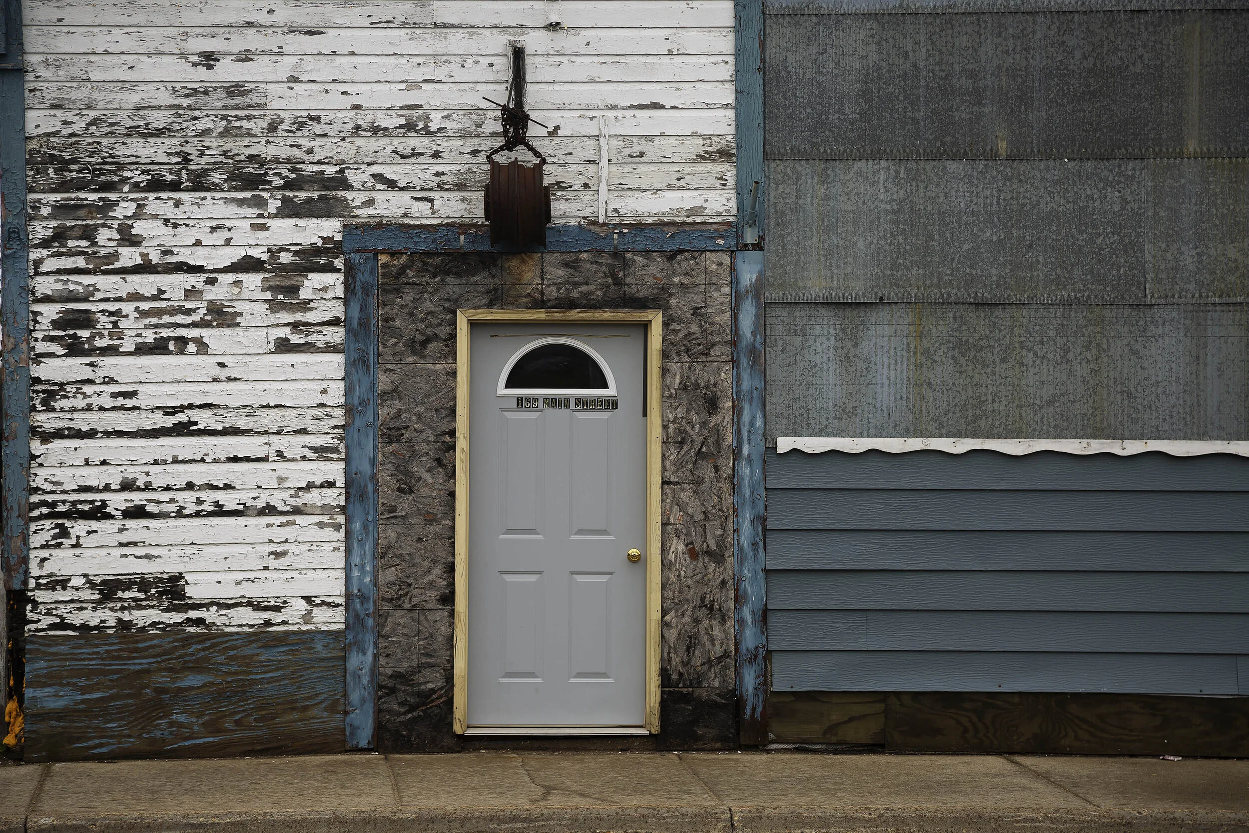 598A4775_Shevlin, MN, Building Front to PRINT.jpg