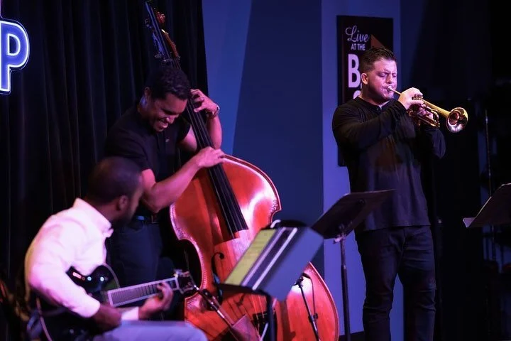 Trio a few weeks back with @pdbass74 and @danwilsonguitar &bull;&bull; Thank you for having us @bopstoptms &bull;&bull; 📸: @_scottellis