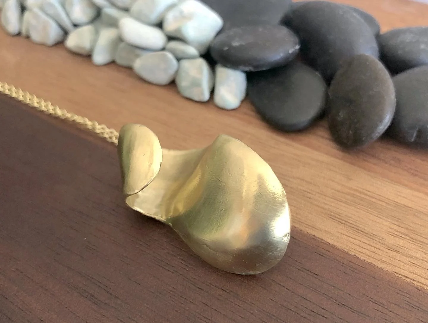 Lions tongue necklace side.JPG