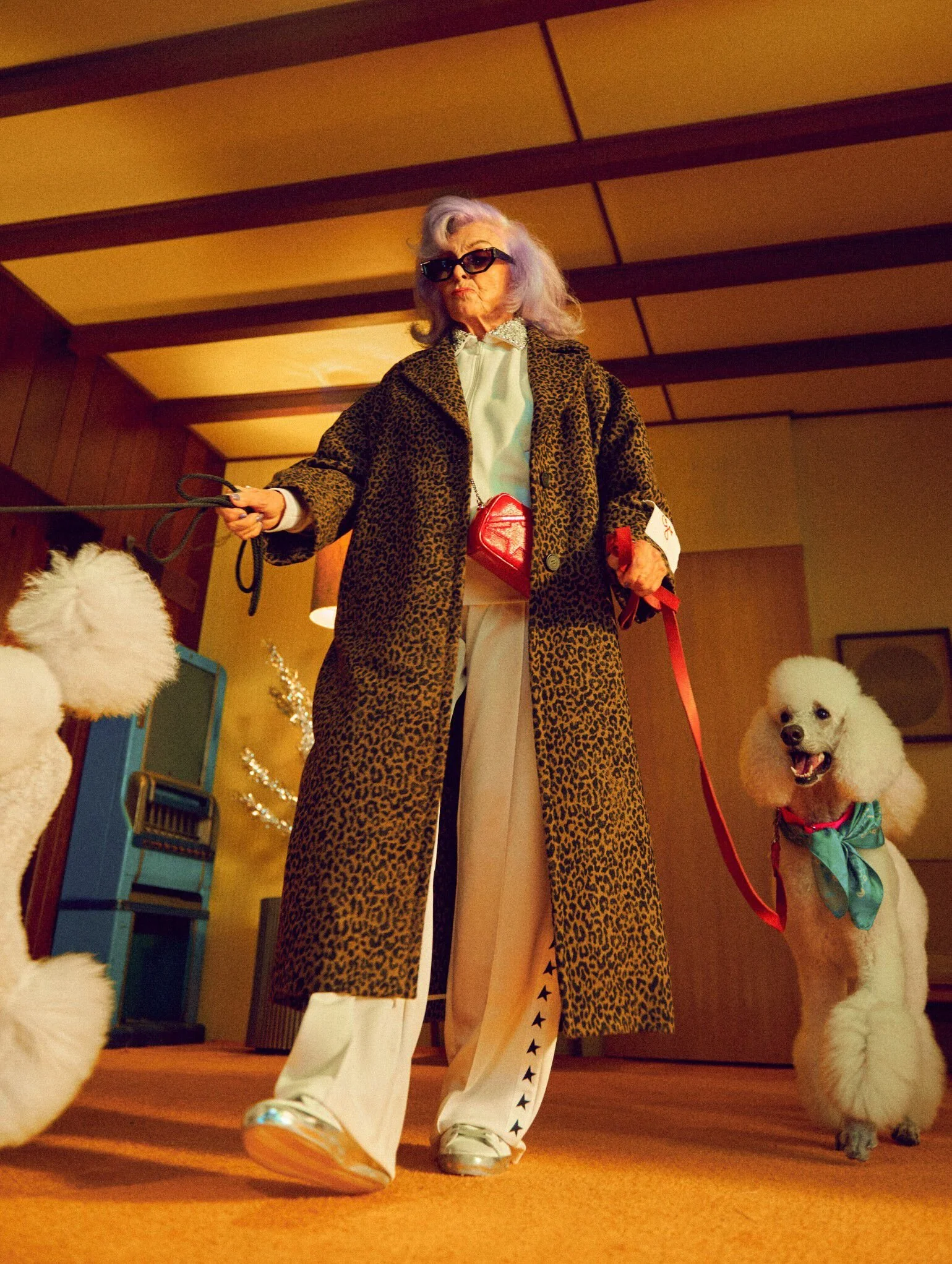 20211002-Golden-Goose-Golden-Motel-3886-The-Lady-Uncropped def.jpeg