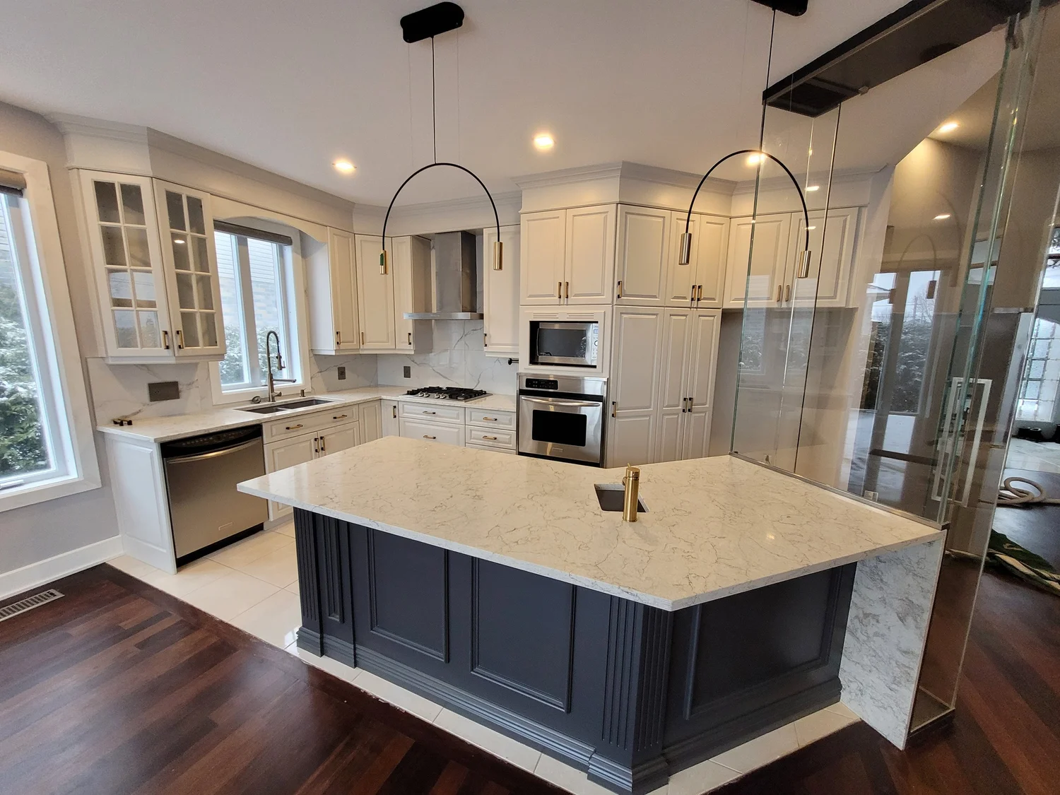 Peinture et resurfacage d'armoires de cuisine Entrepreneur en