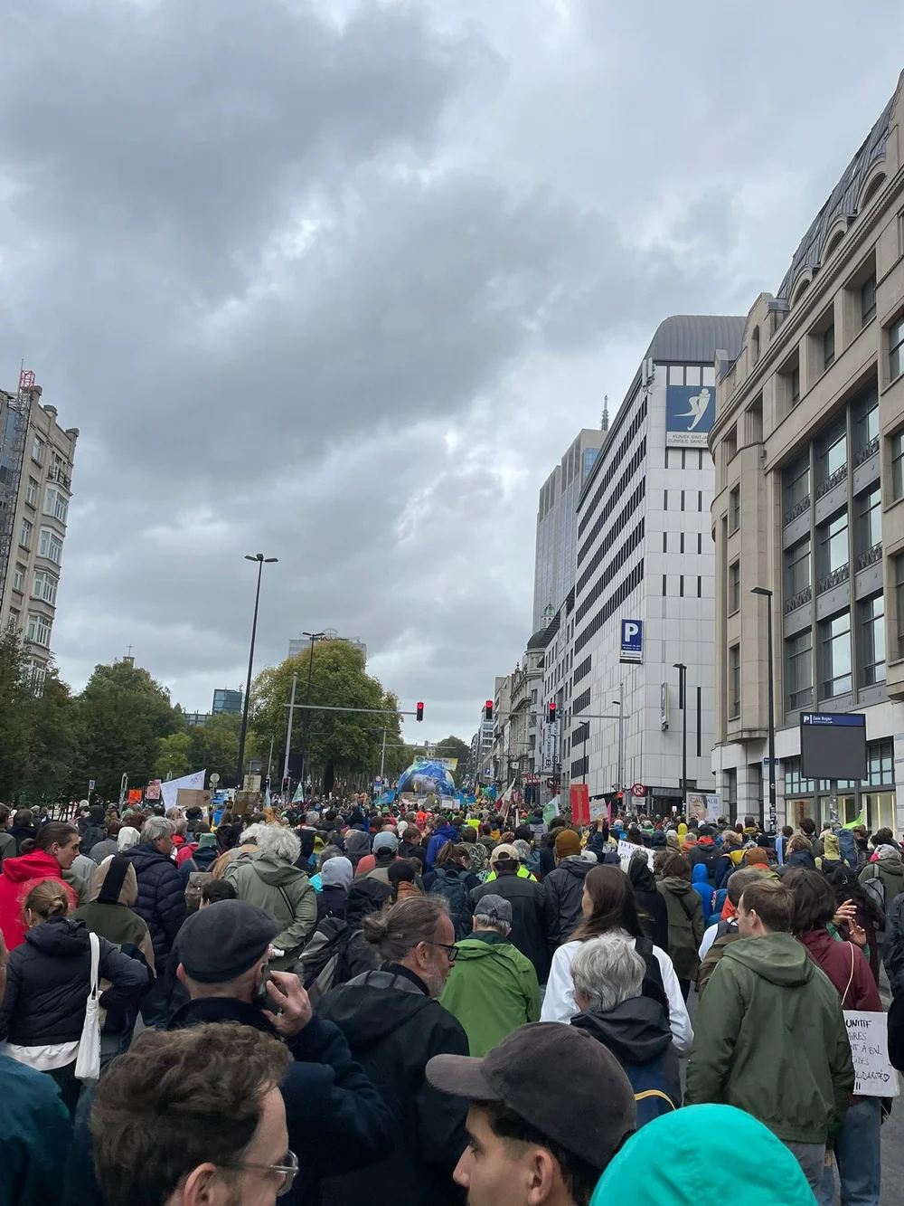 WhatsApp Image 2025-10-05 at 16.52.00_72d3d541.jpg