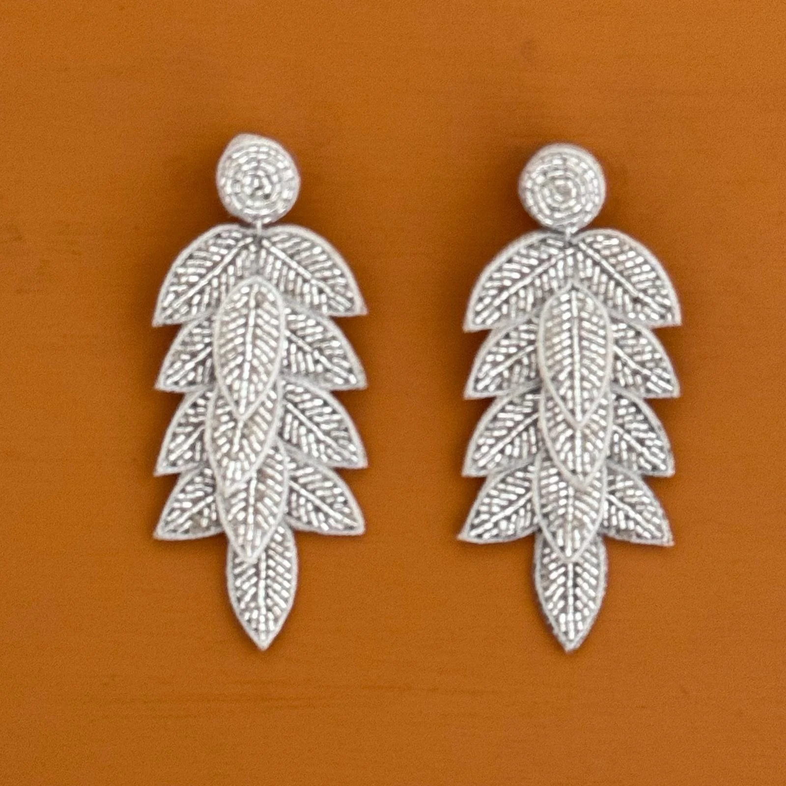 orecchini foglie silver