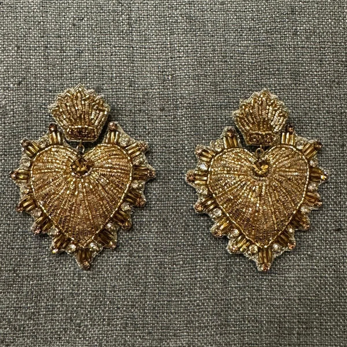 Orecchino cuore oro  art OO02